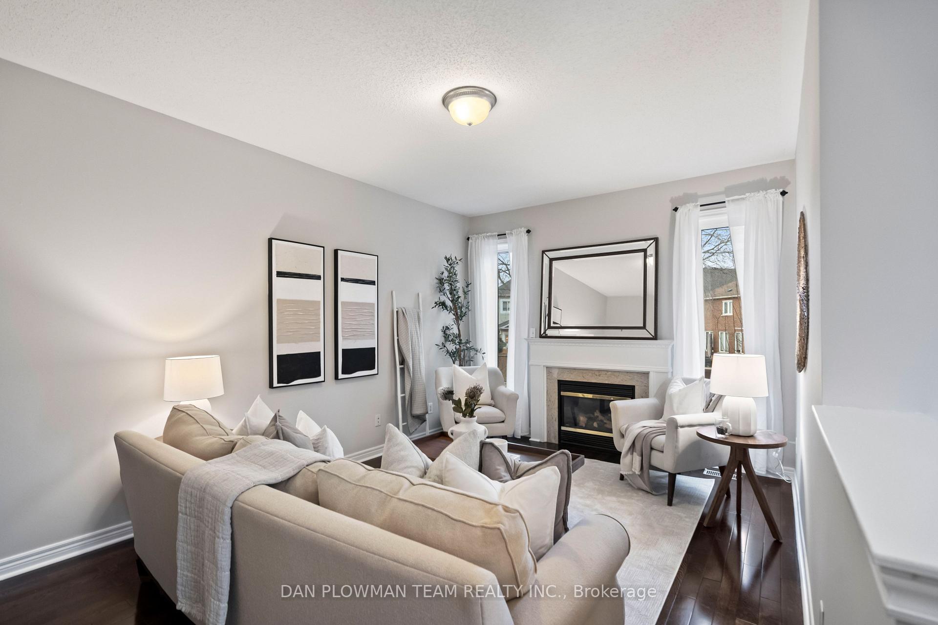 Photo 6 of 57 Ault Crescent, Whitby, Brooklin — HOMEH