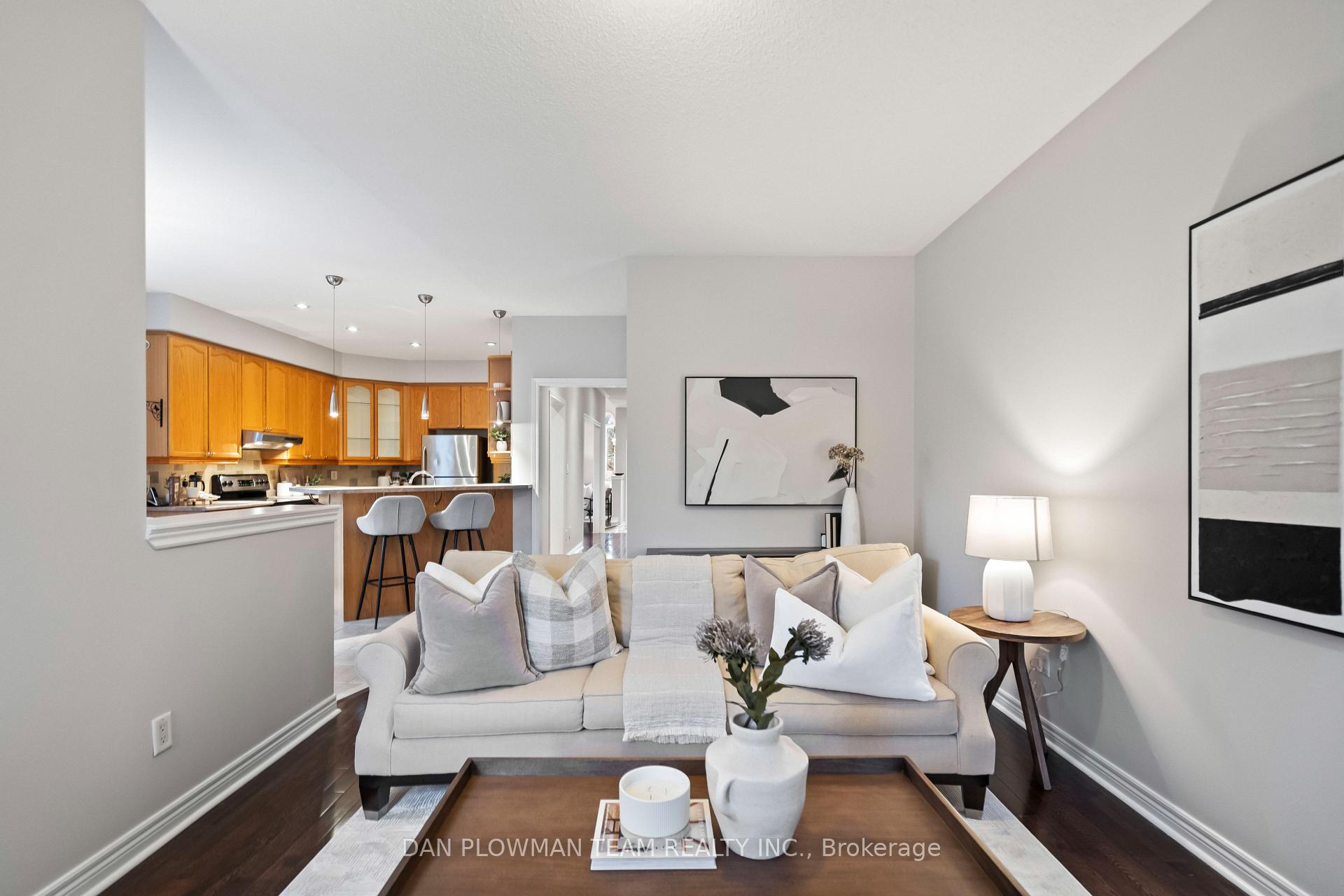 Photo 3 of 57 Ault Crescent, Whitby, Brooklin — HOMEH
