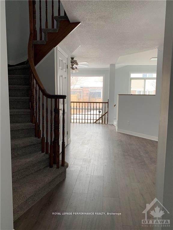 Photo 4 of 1579 Marley Crescent SE, Ottawa, Carson Grove — HOMEH