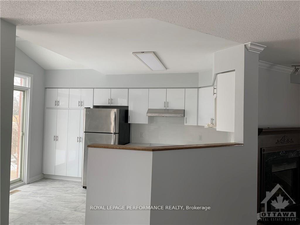 Photo 18 of 1579 Marley Crescent SE, Ottawa, Carson Grove — HOMEH