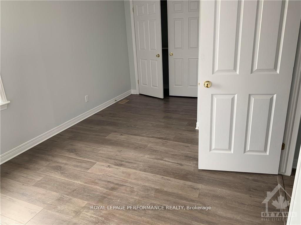 Photo 17 of 1579 Marley Crescent SE, Ottawa, Carson Grove — HOMEH