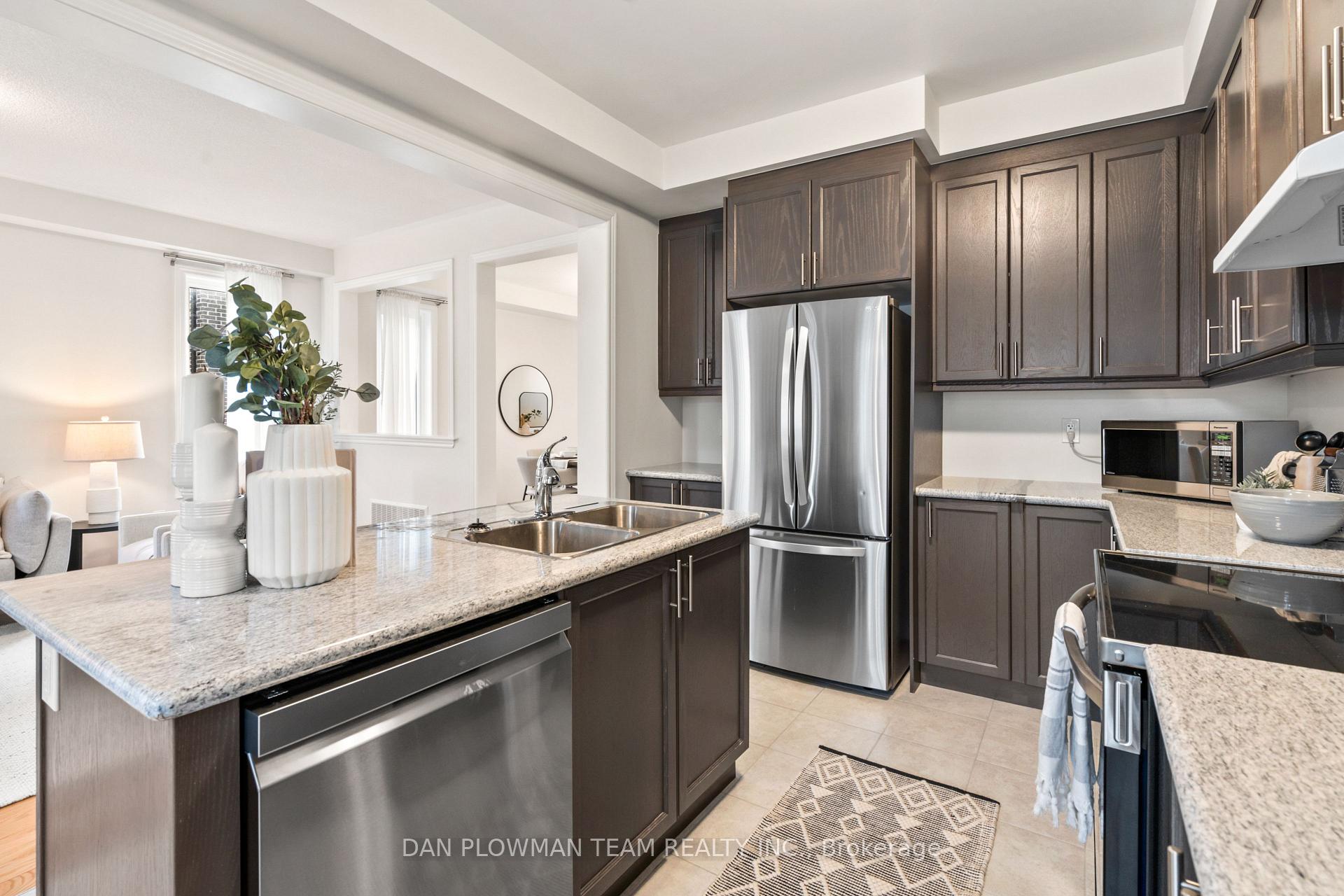 Photo 26 of 12 Jadite Street, Whitby, Rural Whitby — HOMEH
