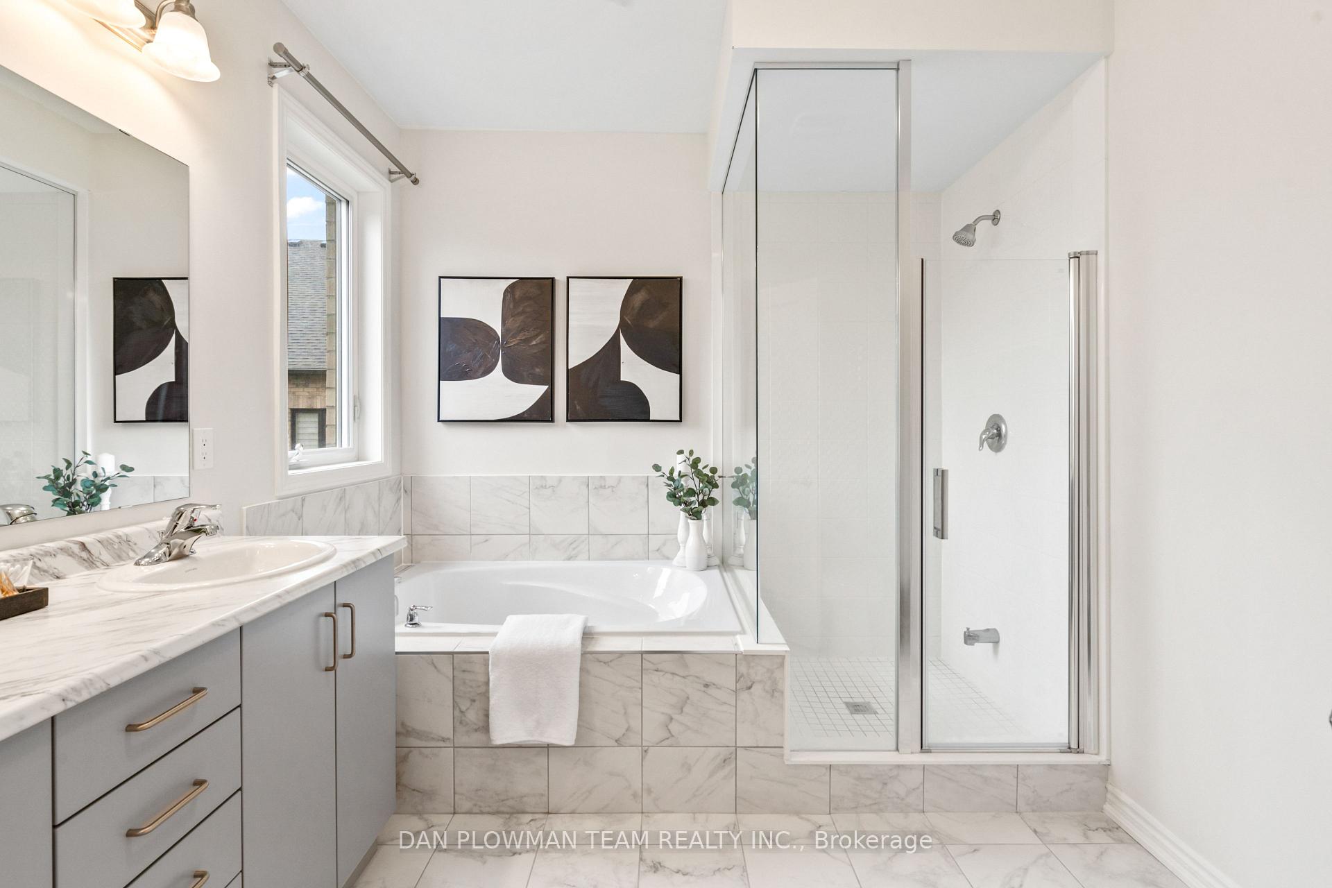 Photo 33 of 12 Jadite Street, Whitby, Rural Whitby — HOMEH