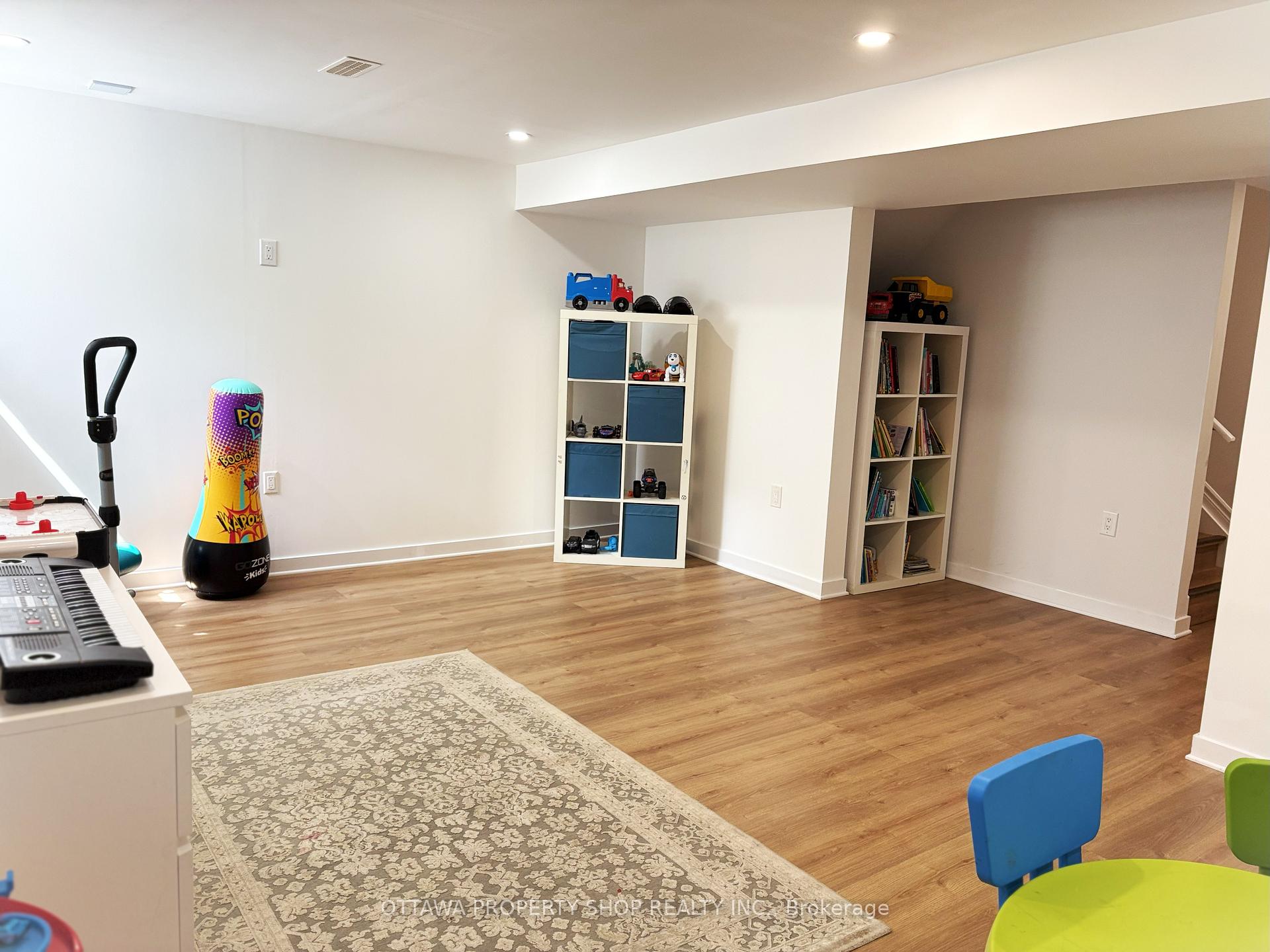 Photo 25 of 632 Bluegill Ave, Ottawa, Barrhaven - Half Moon Bay — HOMEH