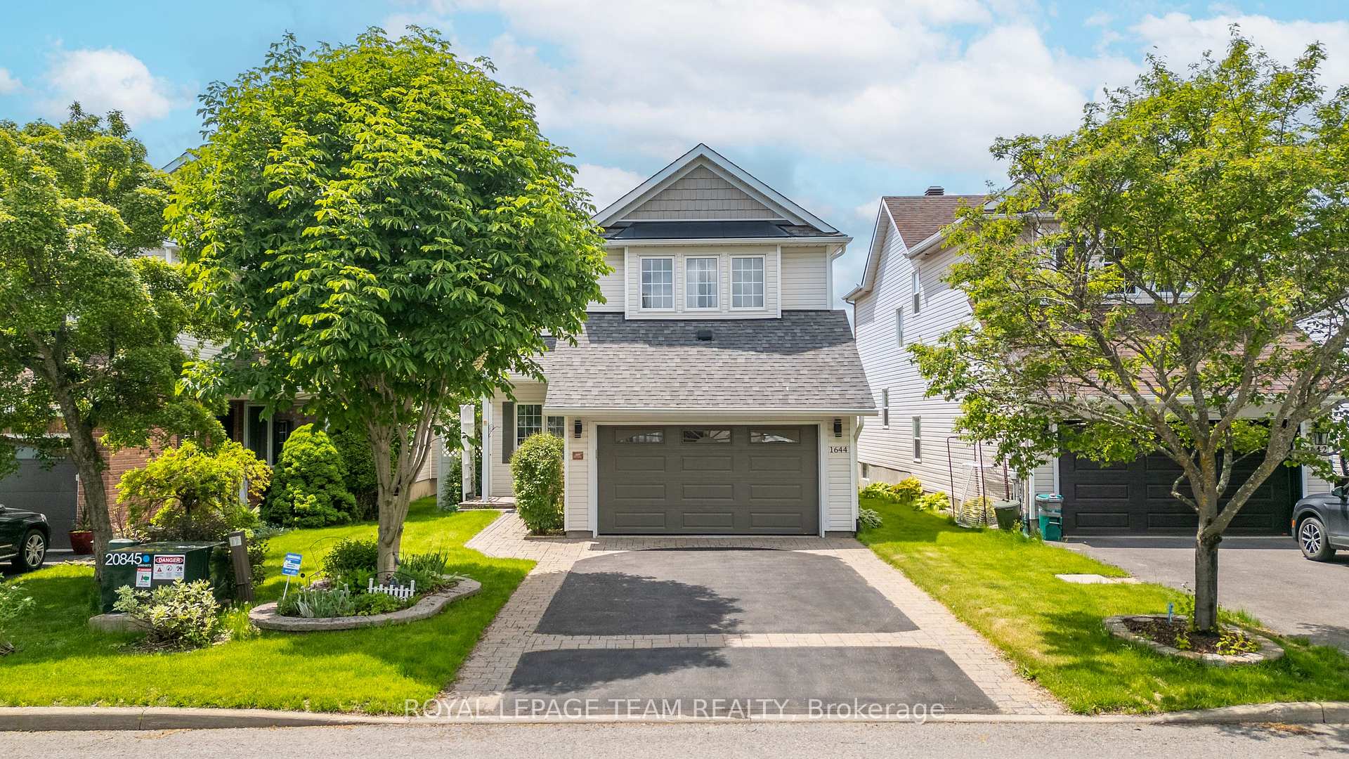 Photo 1 of 1644 Agatha Street, Ottawa, Fallingbrook/Pineridge — HOMEH