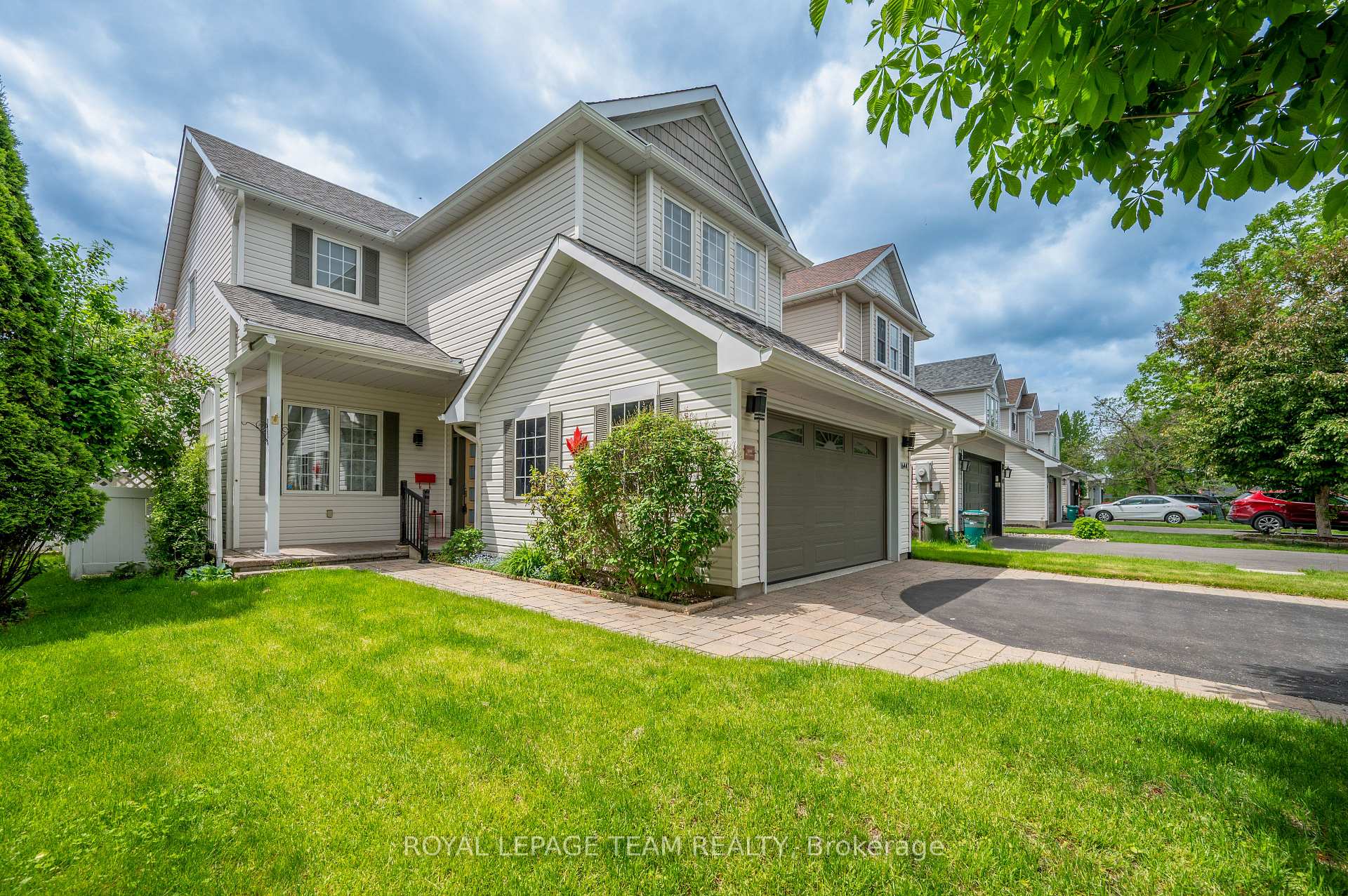 Photo 5 of 1644 Agatha Street, Ottawa, Fallingbrook/Pineridge — HOMEH