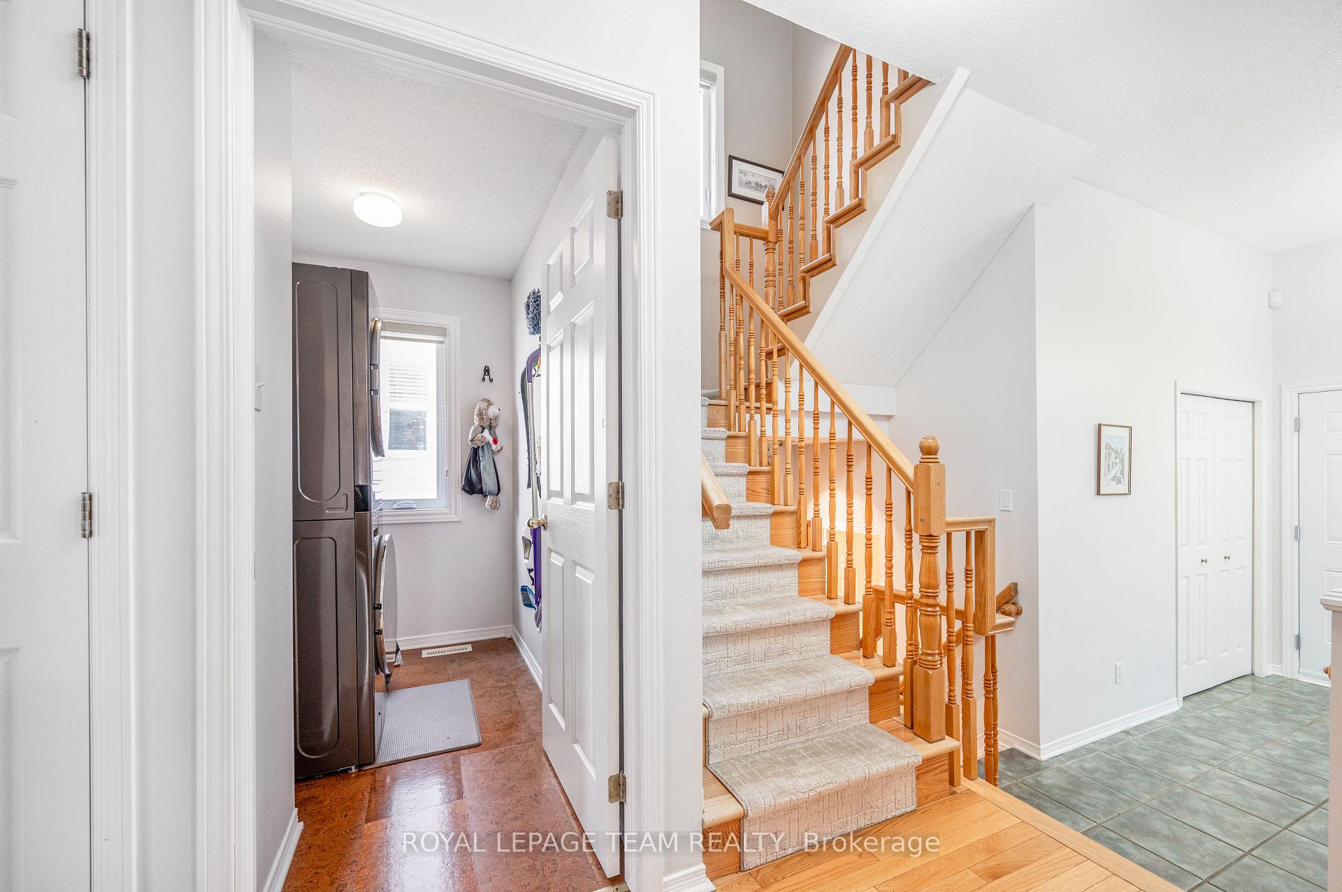 Photo 10 of 1644 Agatha Street, Ottawa, Fallingbrook/Pineridge — HOMEH