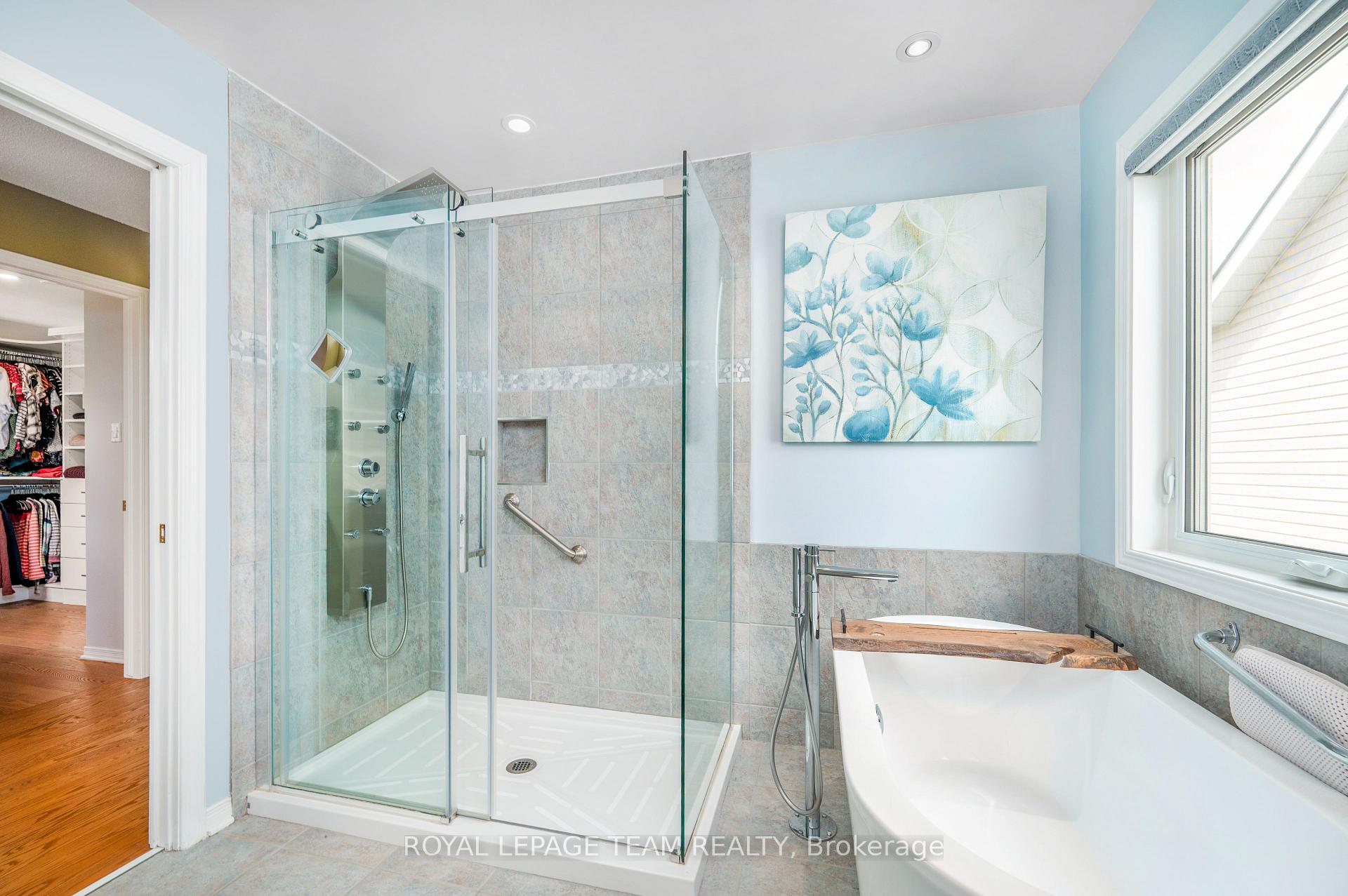 Photo 12 of 1644 Agatha Street, Ottawa, Fallingbrook/Pineridge — HOMEH