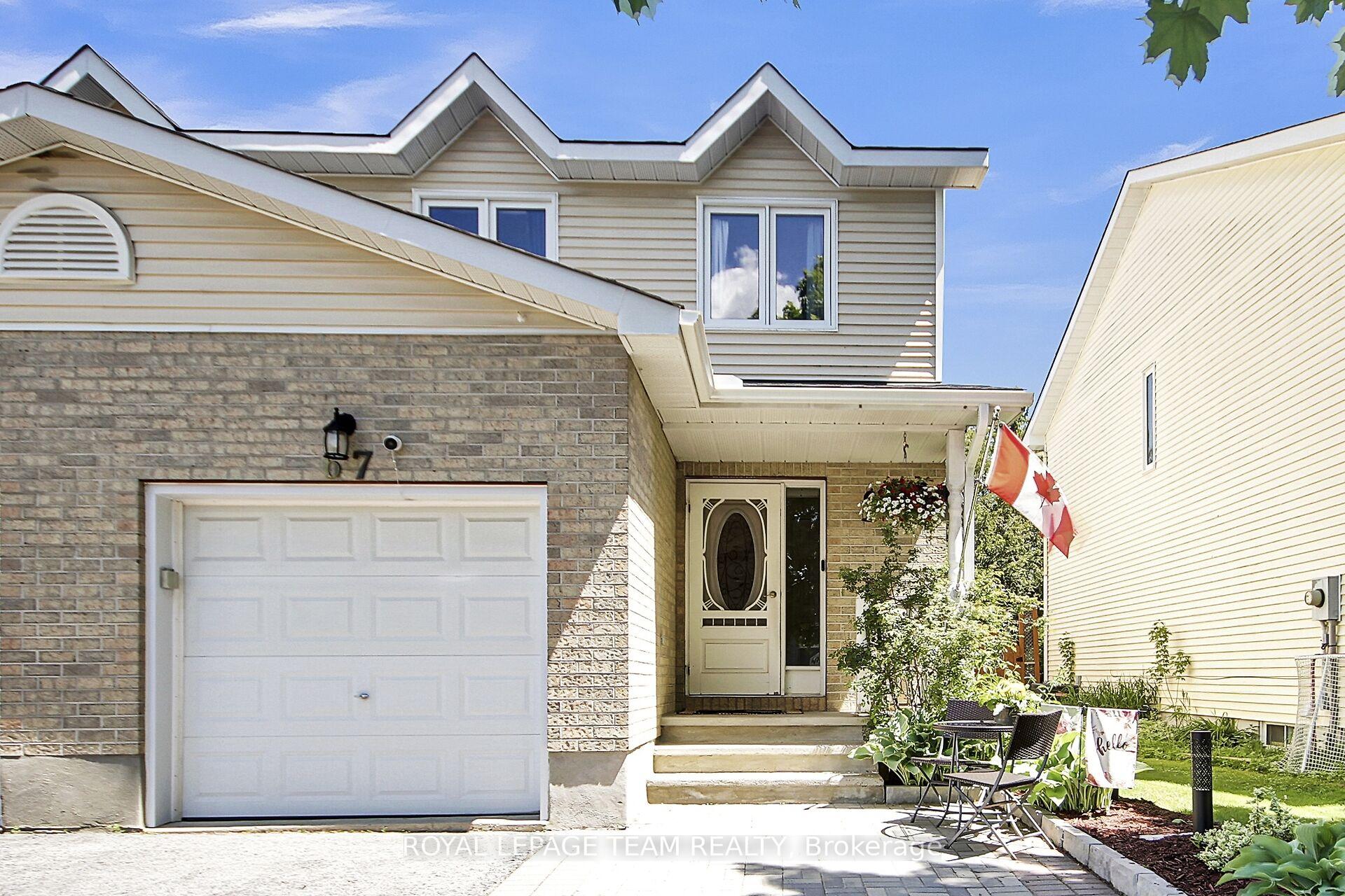 Photo 10 of 67 Kathleen Crescent, Ottawa, Stittsville (Central) — HOMEH