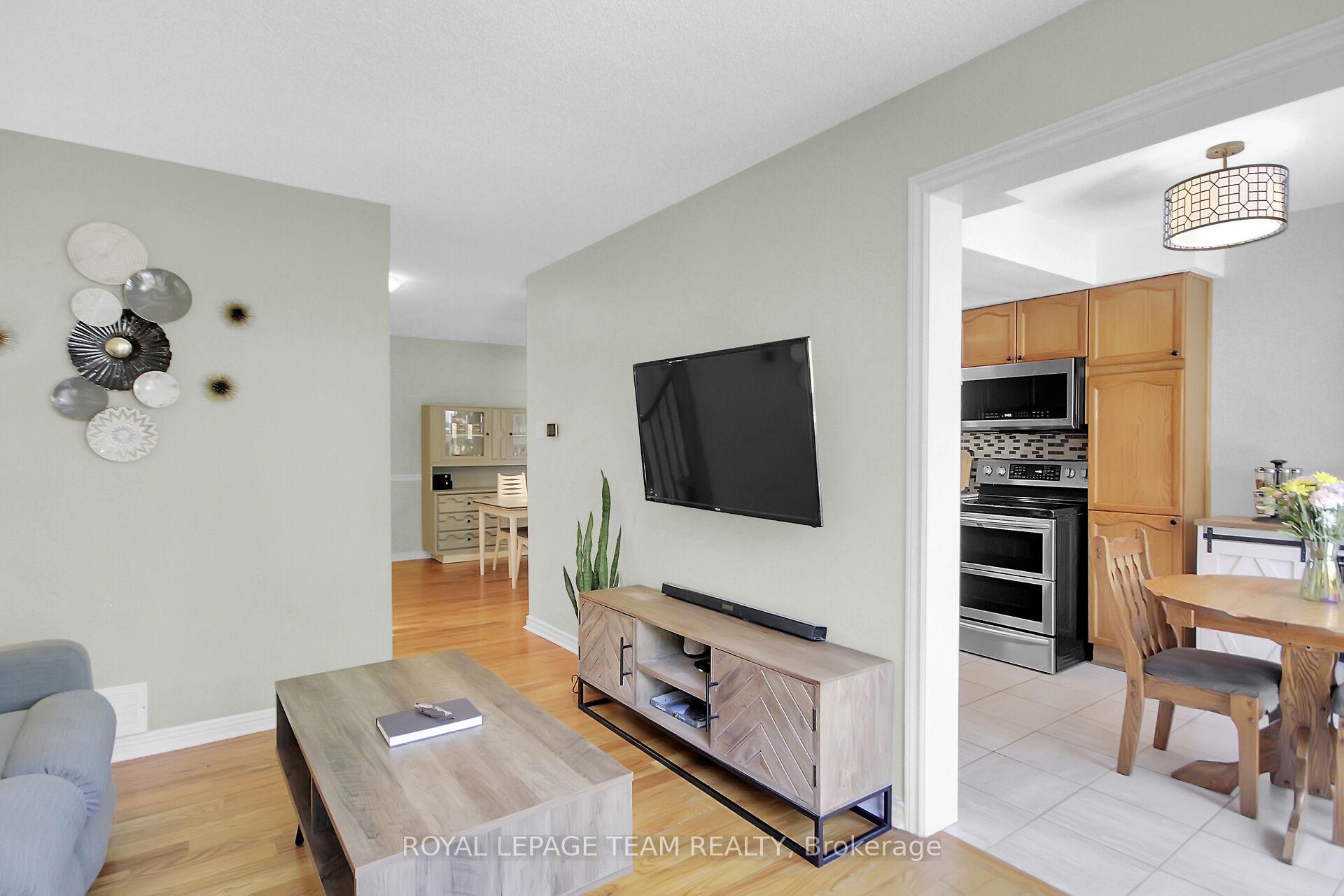 Photo 6 of 67 Kathleen Crescent, Ottawa, Stittsville (Central) — HOMEH