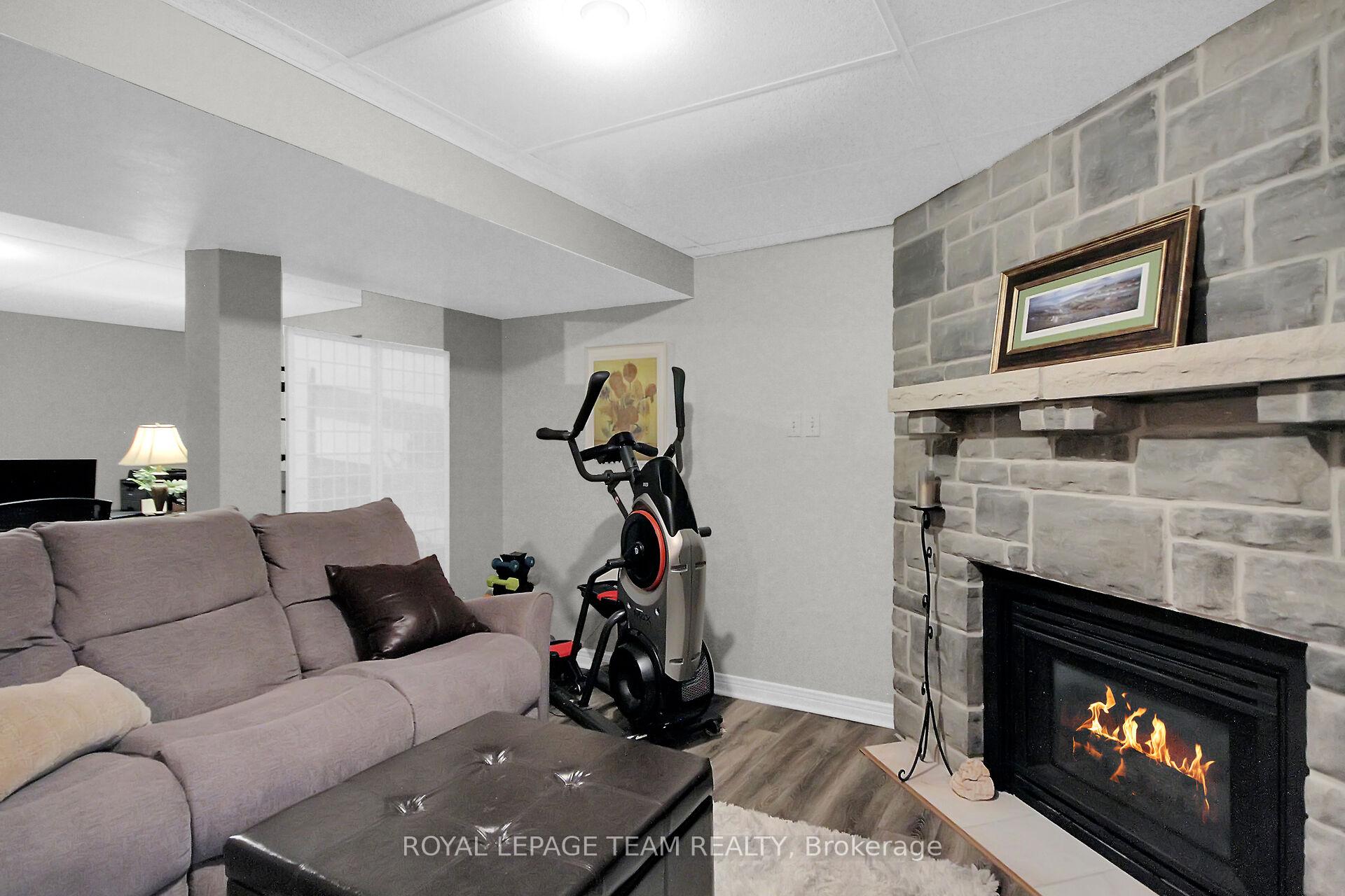 Photo 34 of 67 Kathleen Crescent, Ottawa, Stittsville (Central) — HOMEH