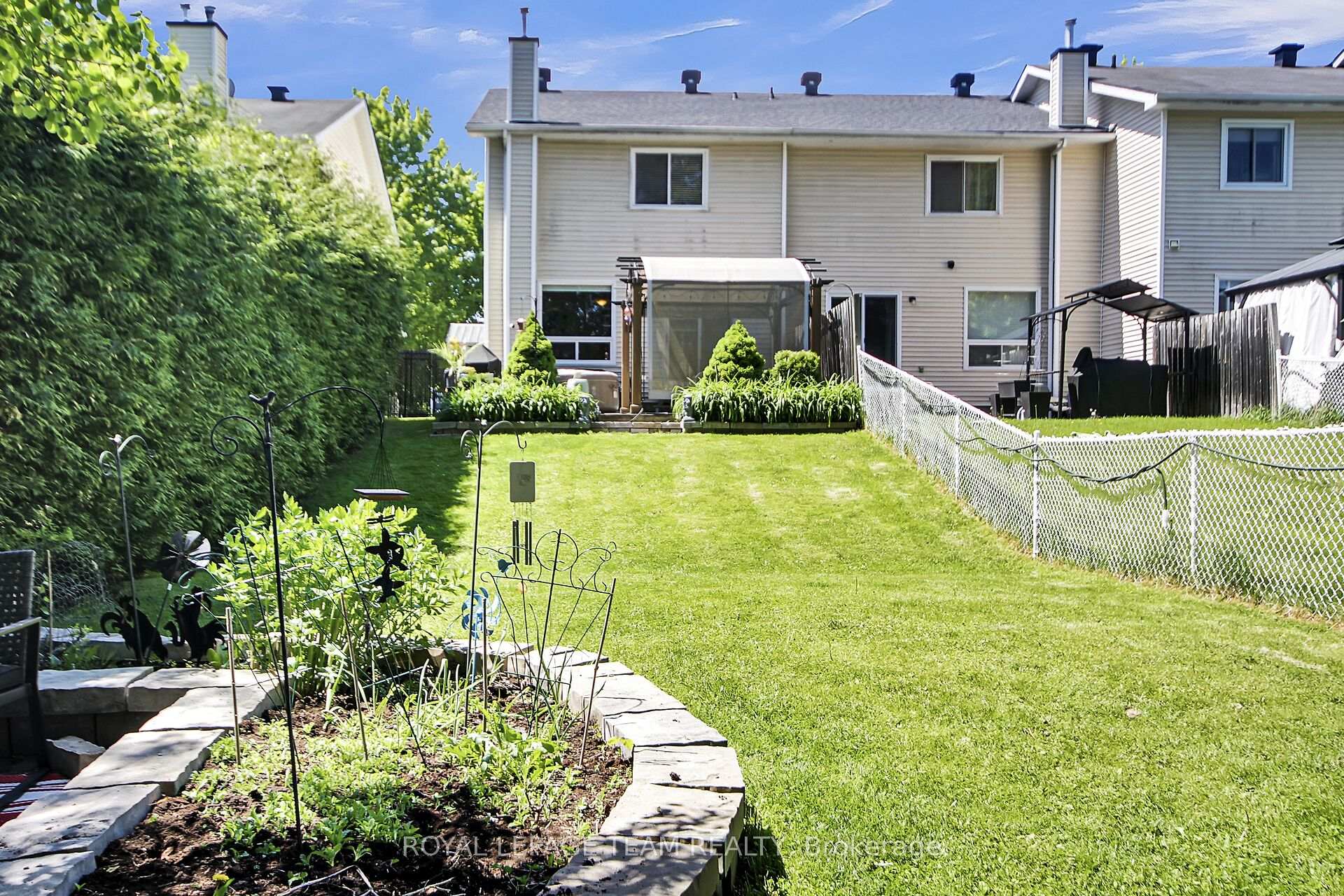 Photo 33 of 67 Kathleen Crescent, Ottawa, Stittsville (Central) — HOMEH