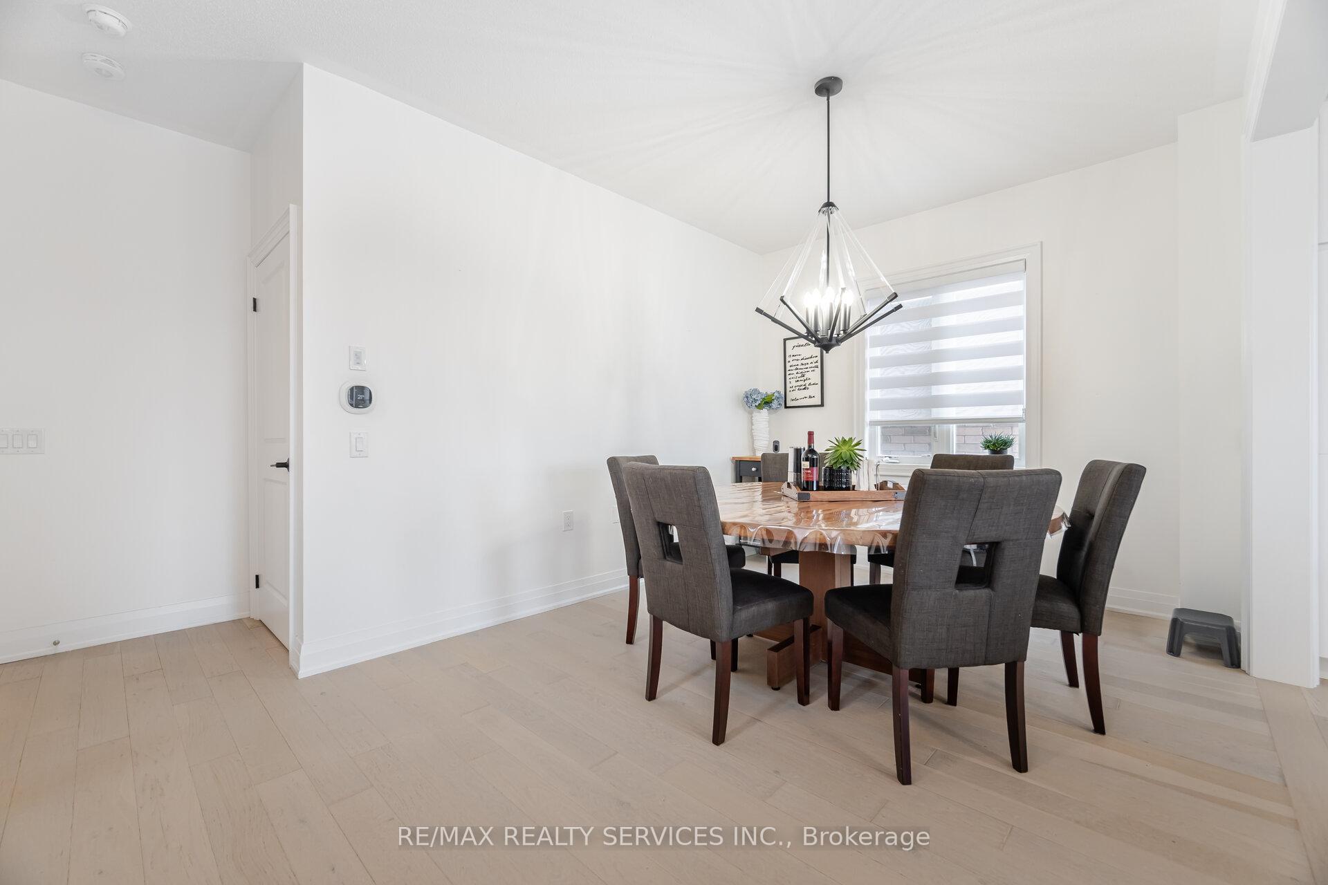 Photo 3 of 58 Deer Ridge Trail, Caledon, Rural Caledon — HOMEH