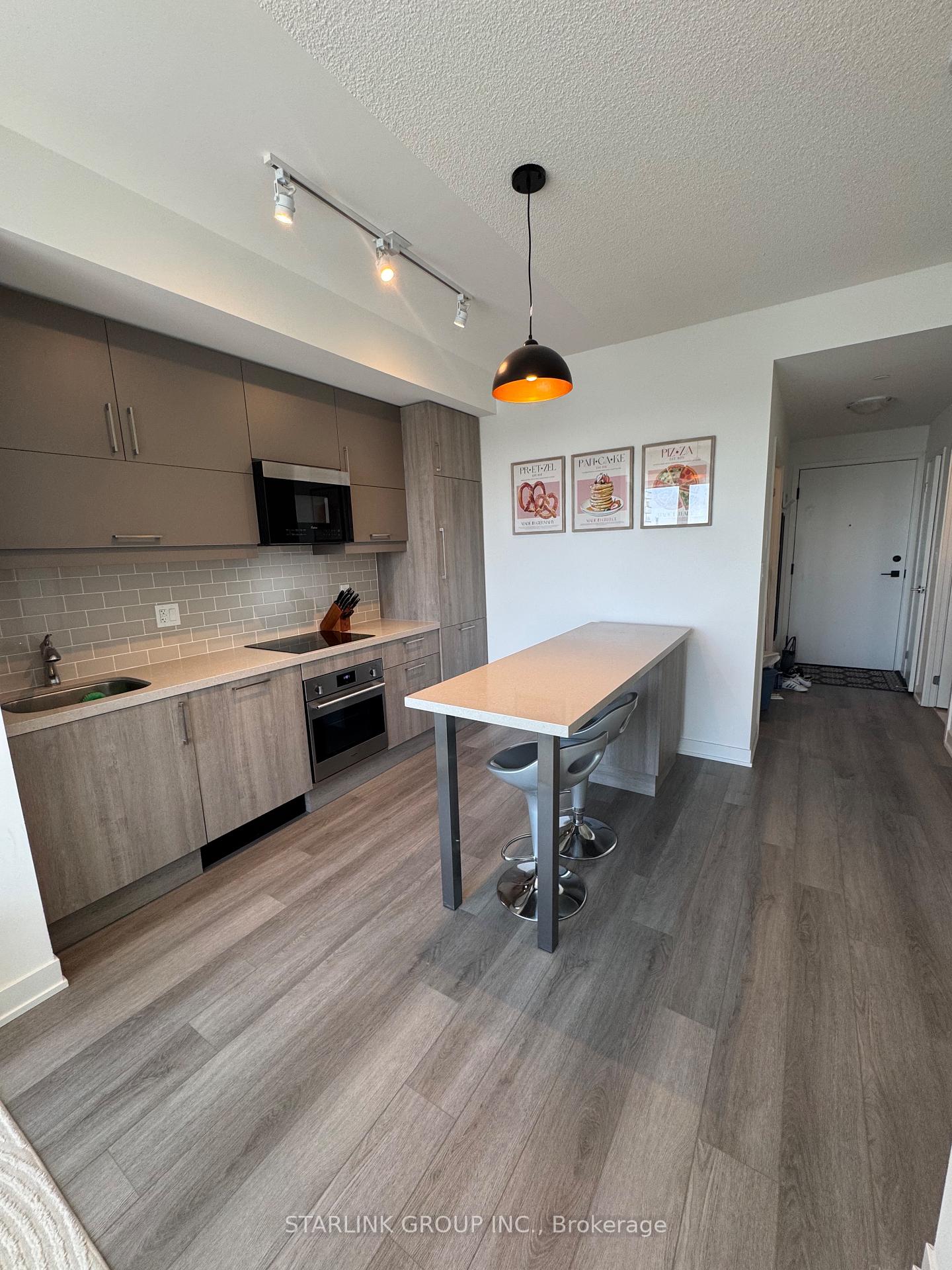 Photo 12 of Unit 1212, 8119 Birchmount Road, Markham, Unionville — HOMEH