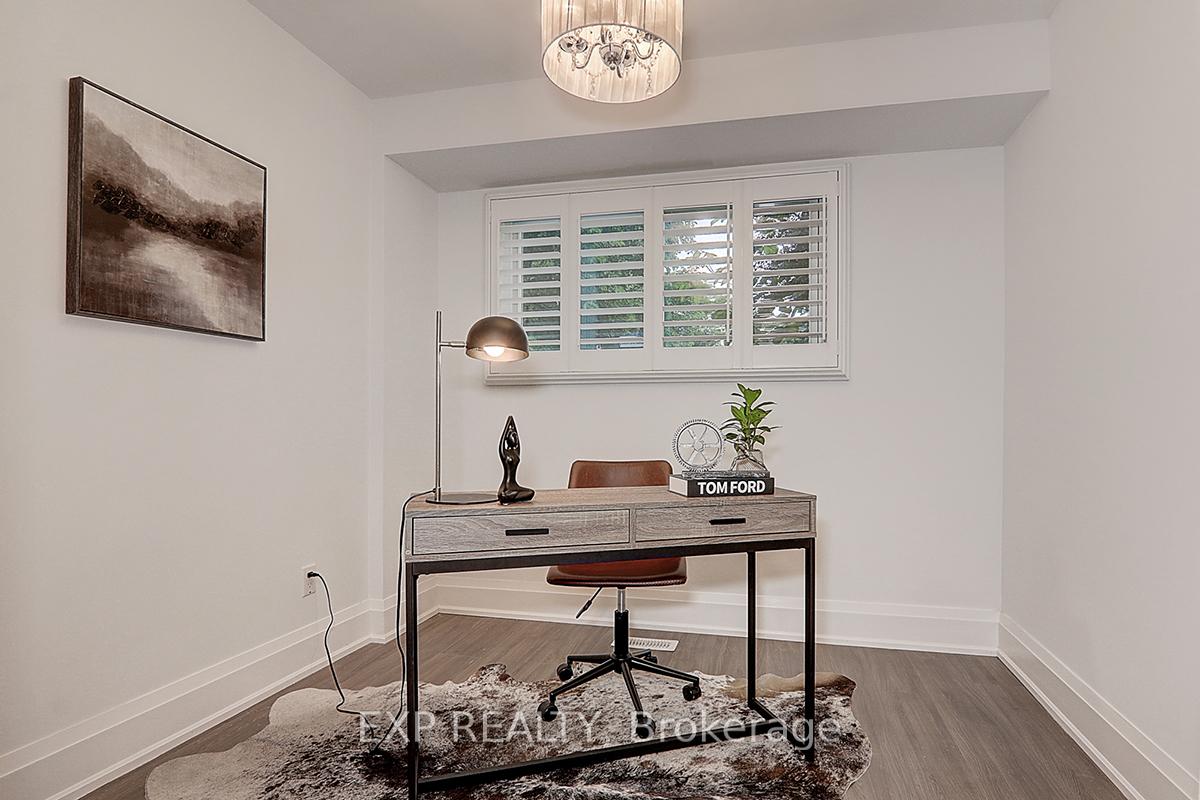 Photo 13 of 8 Peacock Lane, Barrie, Allandale Heights — HOMEH