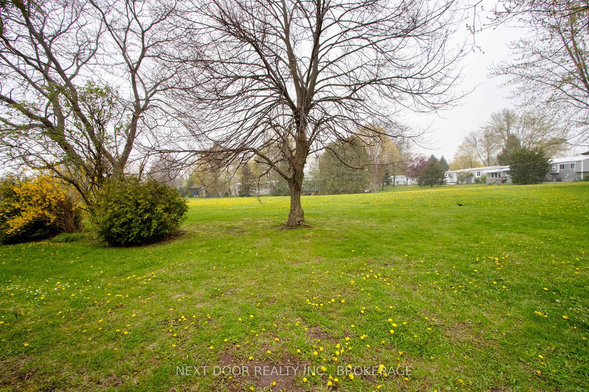 Photo 7 of 195 Pebble Beach Parkway, South Huron, Stephen Twp — HOMEH