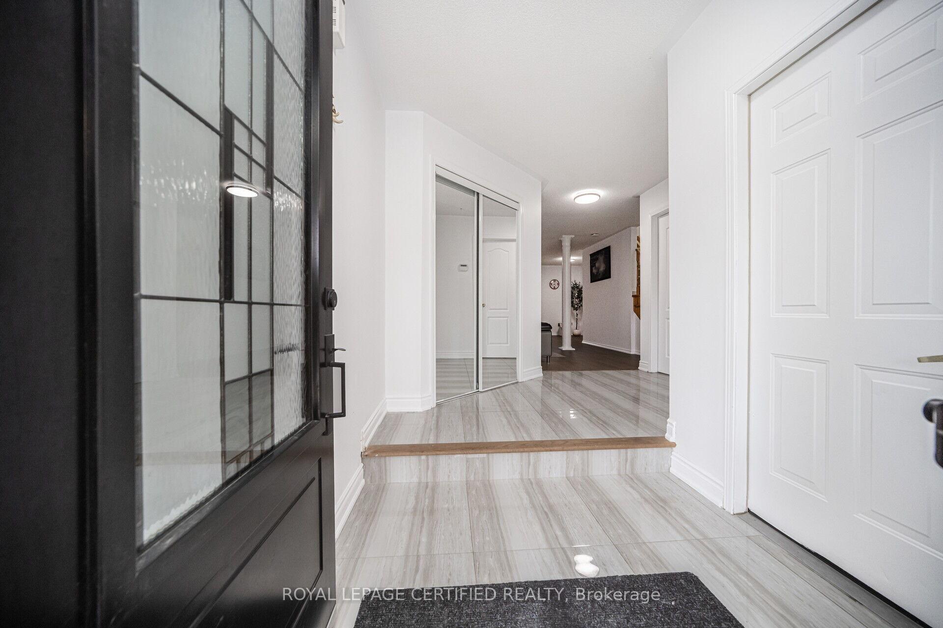 Photo 2 of 79 Native Landing, Brampton, Fletcher's Creek Village — HOMEH
