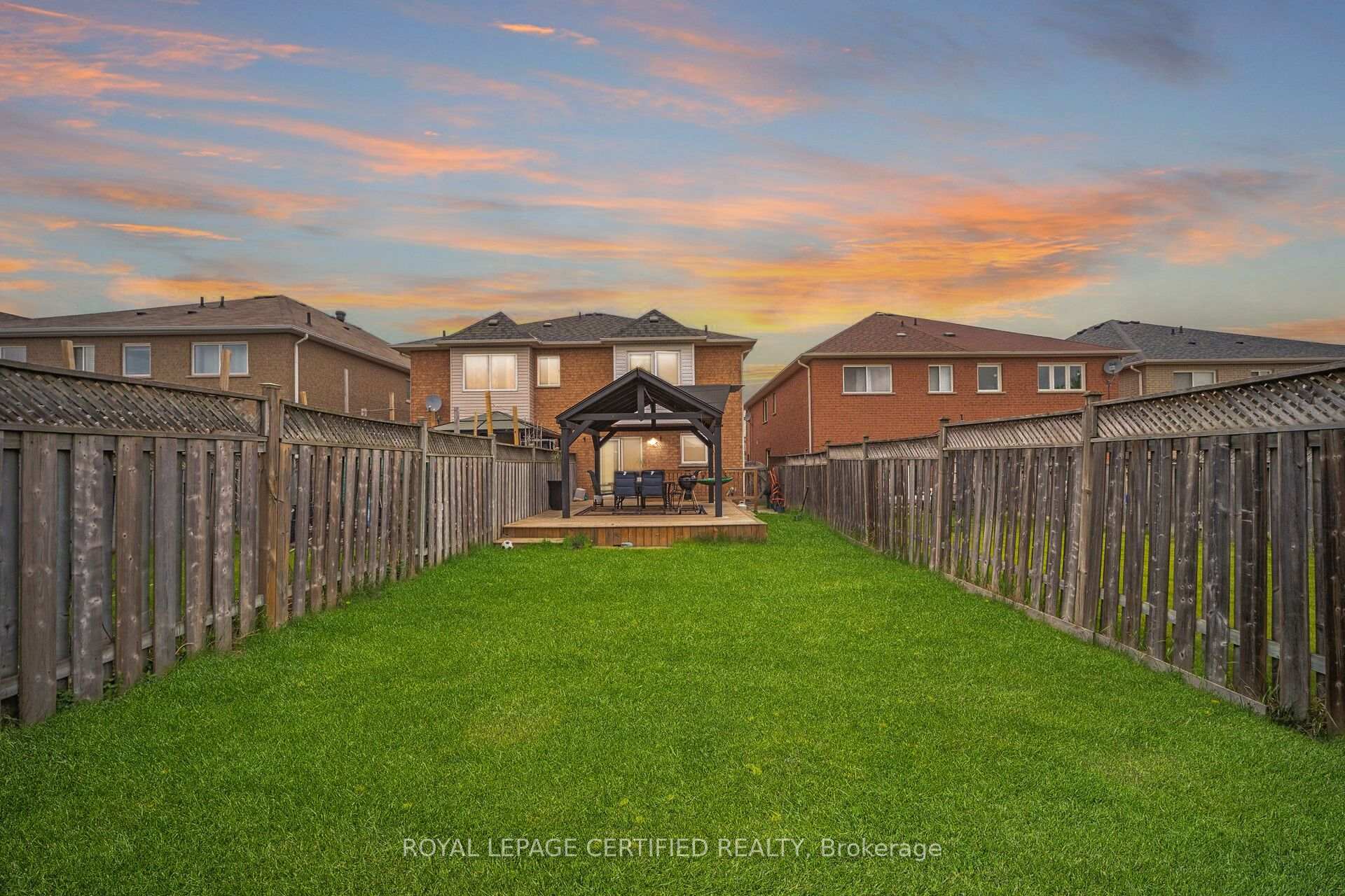 Photo 21 of 79 Native Landing, Brampton, Fletcher's Creek Village — HOMEH