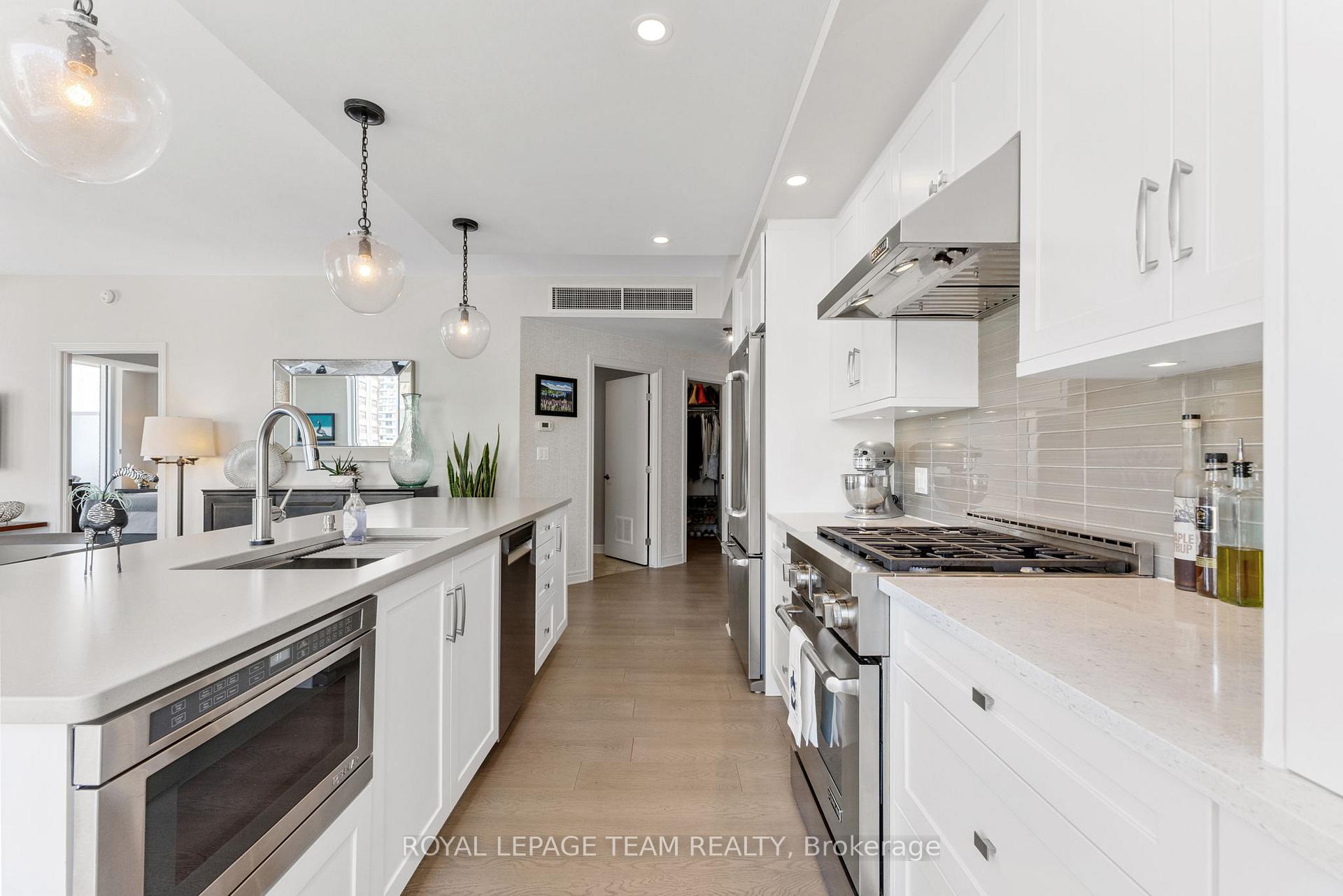 Photo 17 of Unit 603, 575 Byron Avenue, Ottawa, McKellar/Highland — HOMEH