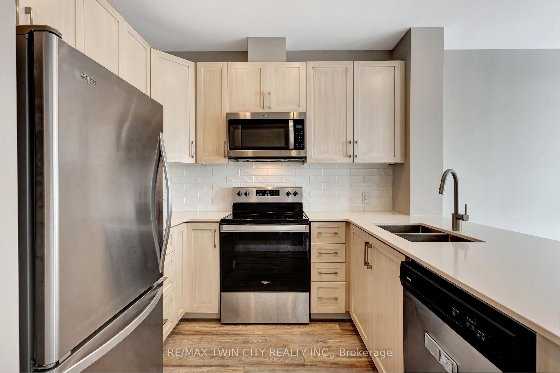 Photo 24 of Unit 906, 104 Garment Street, Waterloo — HOMEH