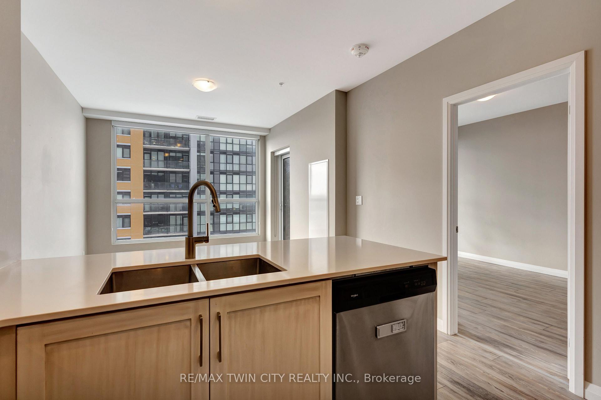 Photo 25 of Unit 906, 104 Garment Street, Waterloo — HOMEH