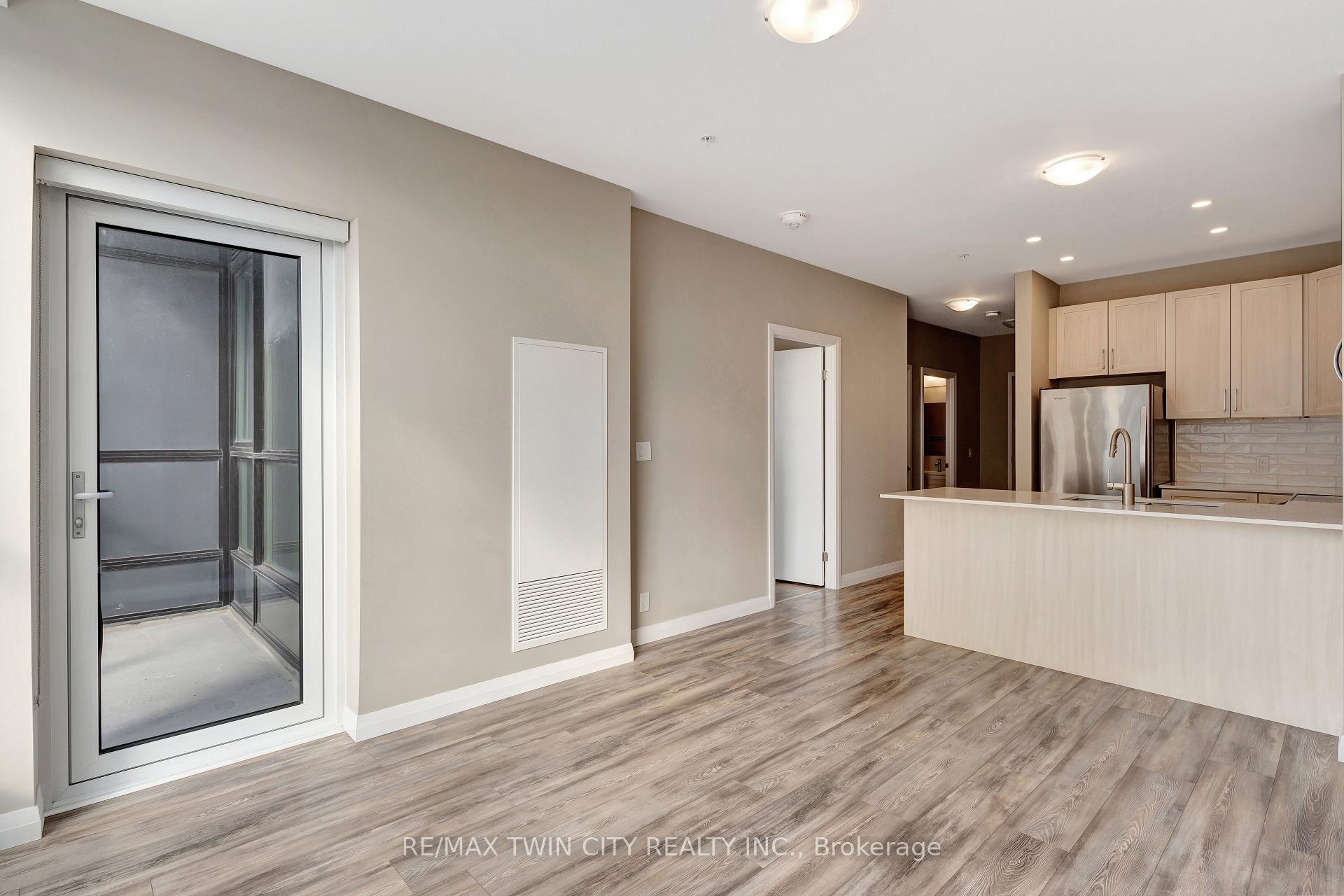 Photo 18 of Unit 906, 104 Garment Street, Waterloo — HOMEH