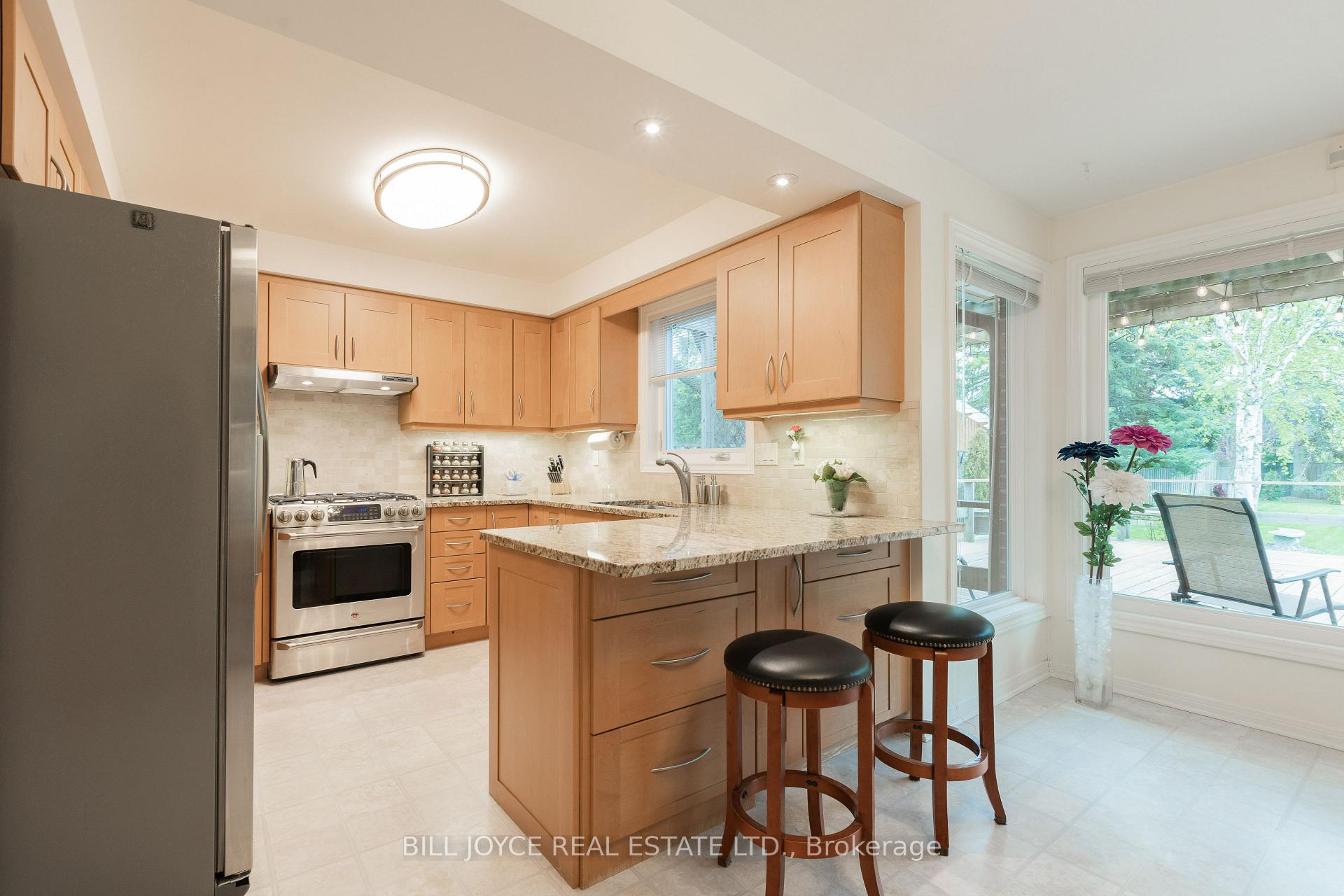 Photo 31 of 8 Mckelvey Drive, Markham, Aileen-Willowbrook — HOMEH
