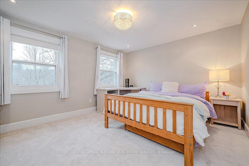 Photo 25 of 11 Robinhood Drive, Hamilton, Dundas — HOMEH