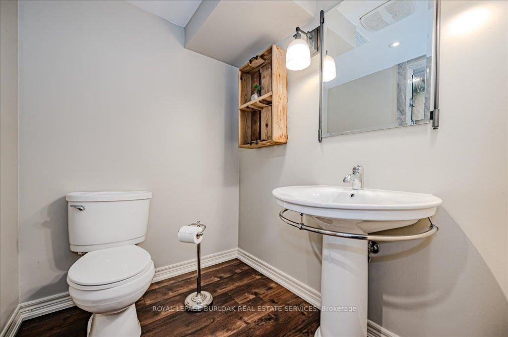 Photo 33 of 11 Robinhood Drive, Hamilton, Dundas — HOMEH