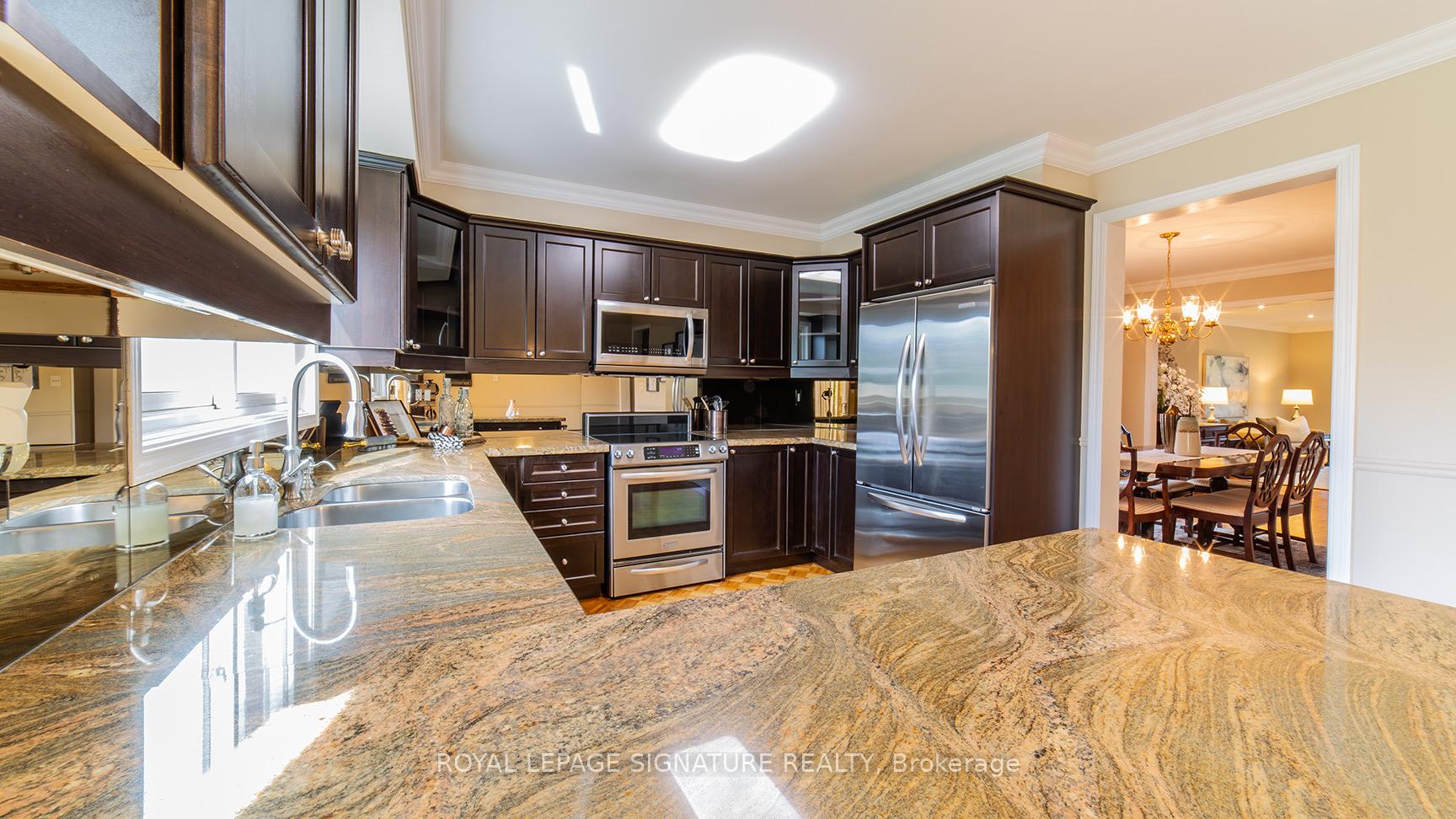 Photo 17 of 69 Harvest Moon Drive, Markham, Milliken Mills West — HOMEH