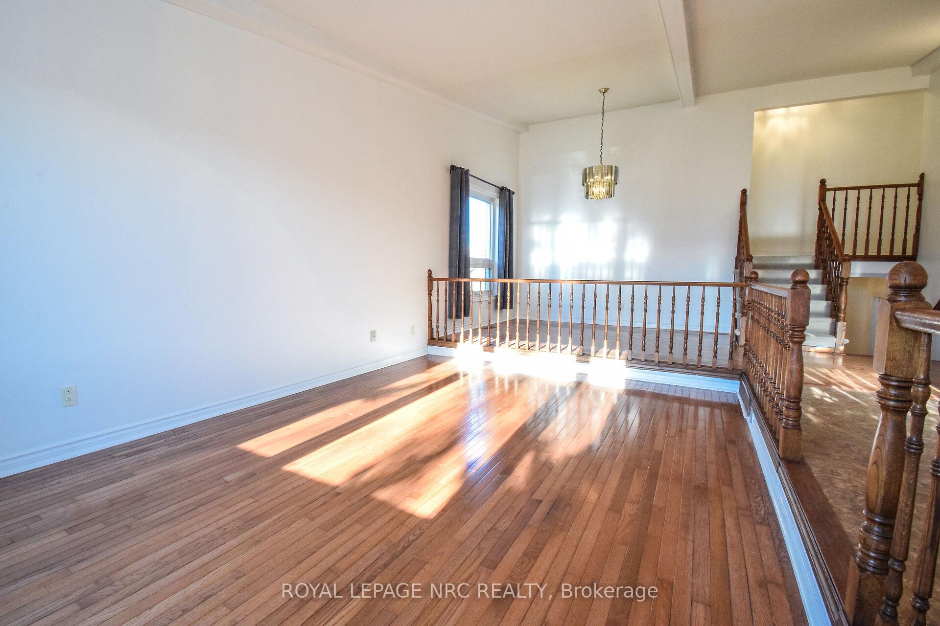 Photo 13 of 9 Bahama Bay, St. Catharines, Bunting/Linwell — HOMEH