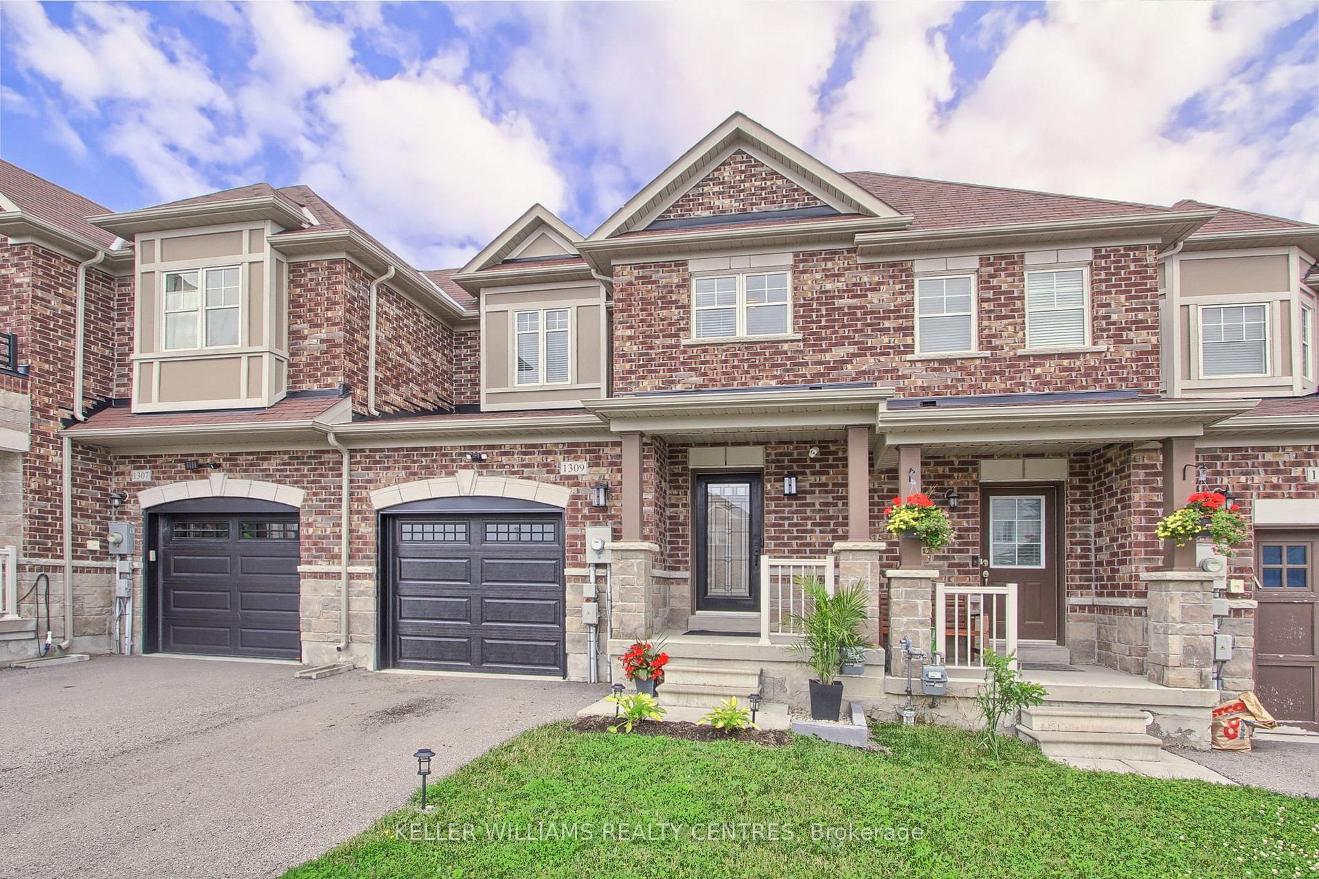 Photo 2 of 1309 Lormel Gate, Innisfil, Lefroy — HOMEH