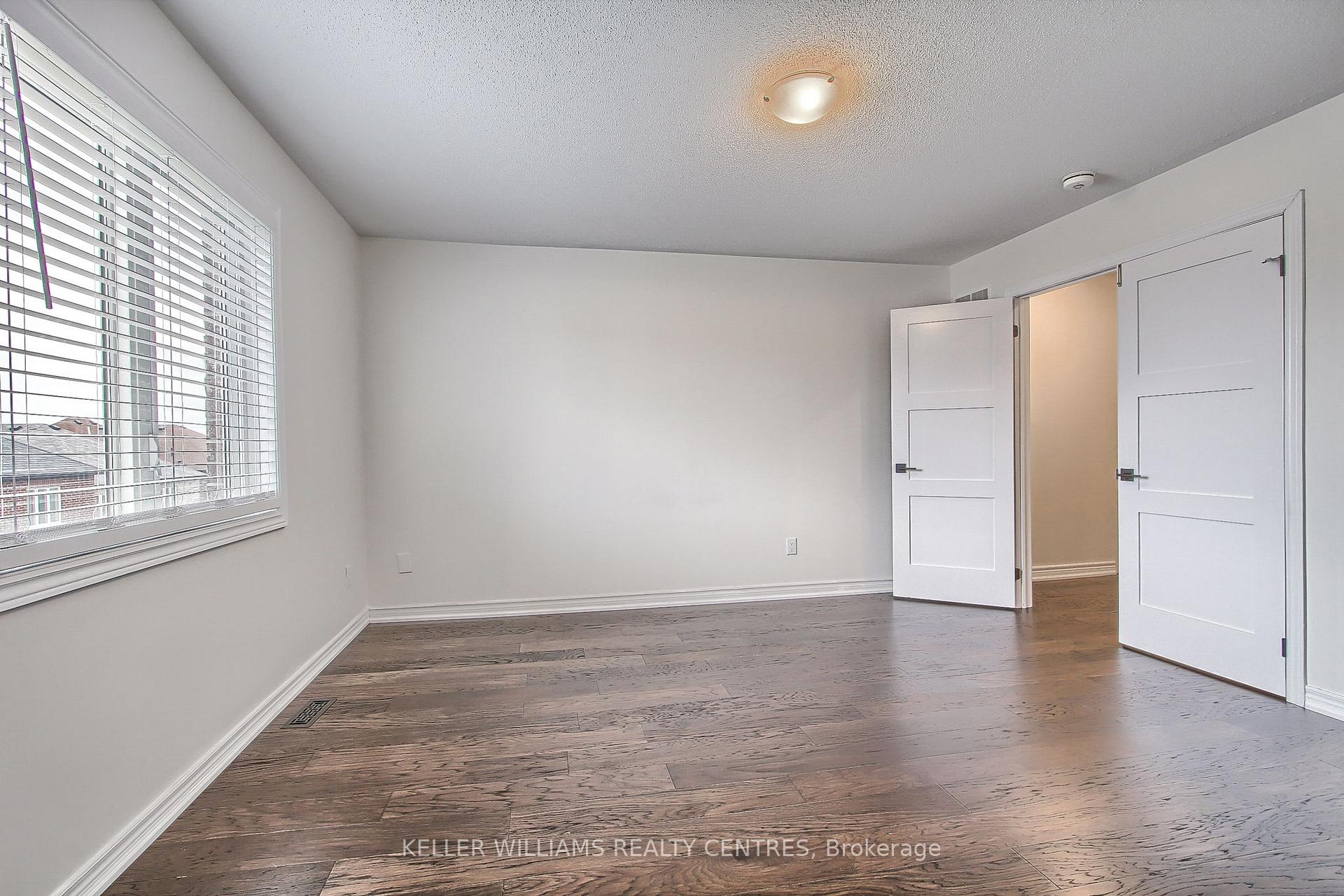 Photo 11 of 1309 Lormel Gate, Innisfil, Lefroy — HOMEH