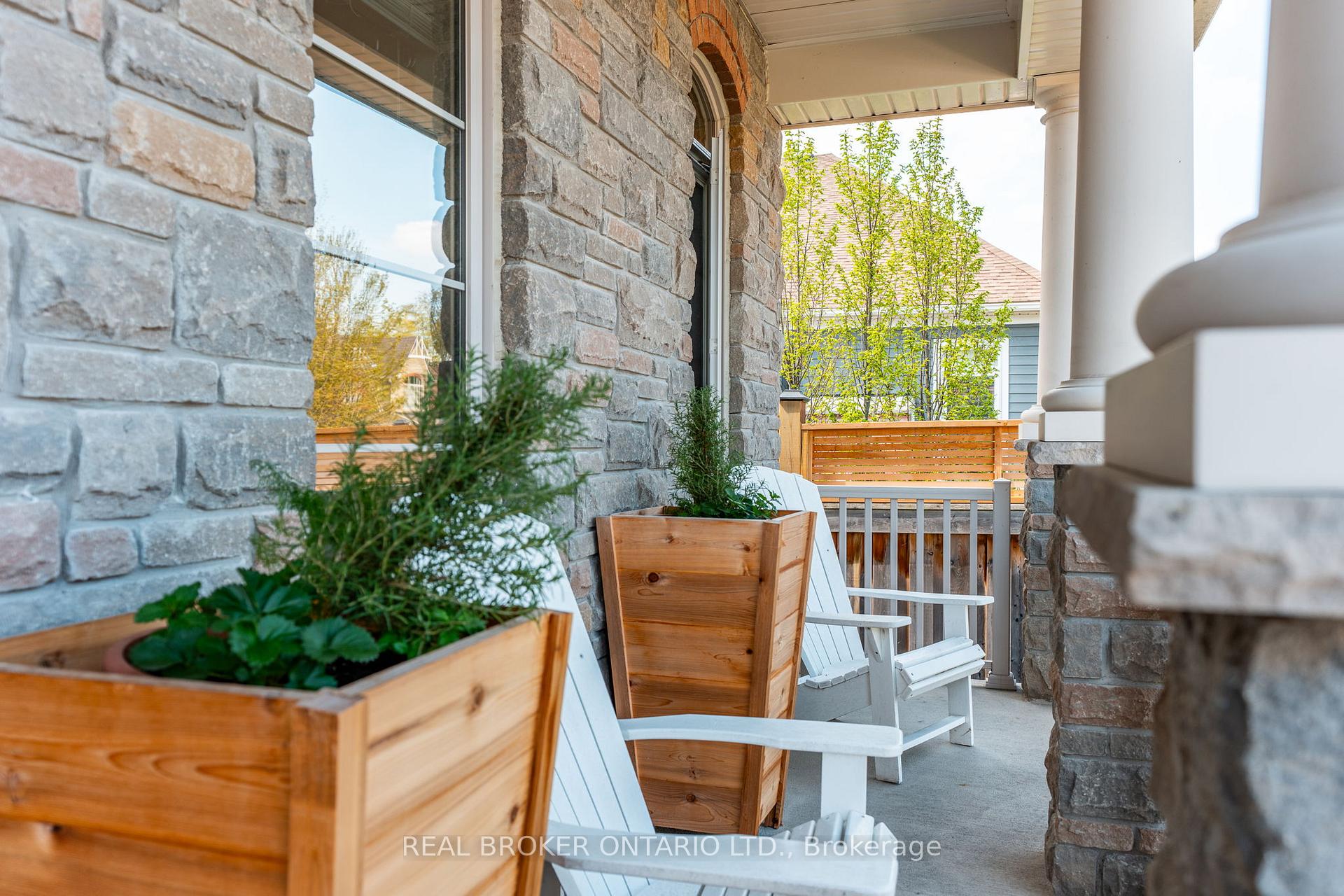 Photo 11 of 12 Turner Drive, Barrie, Bayshore — HOMEH