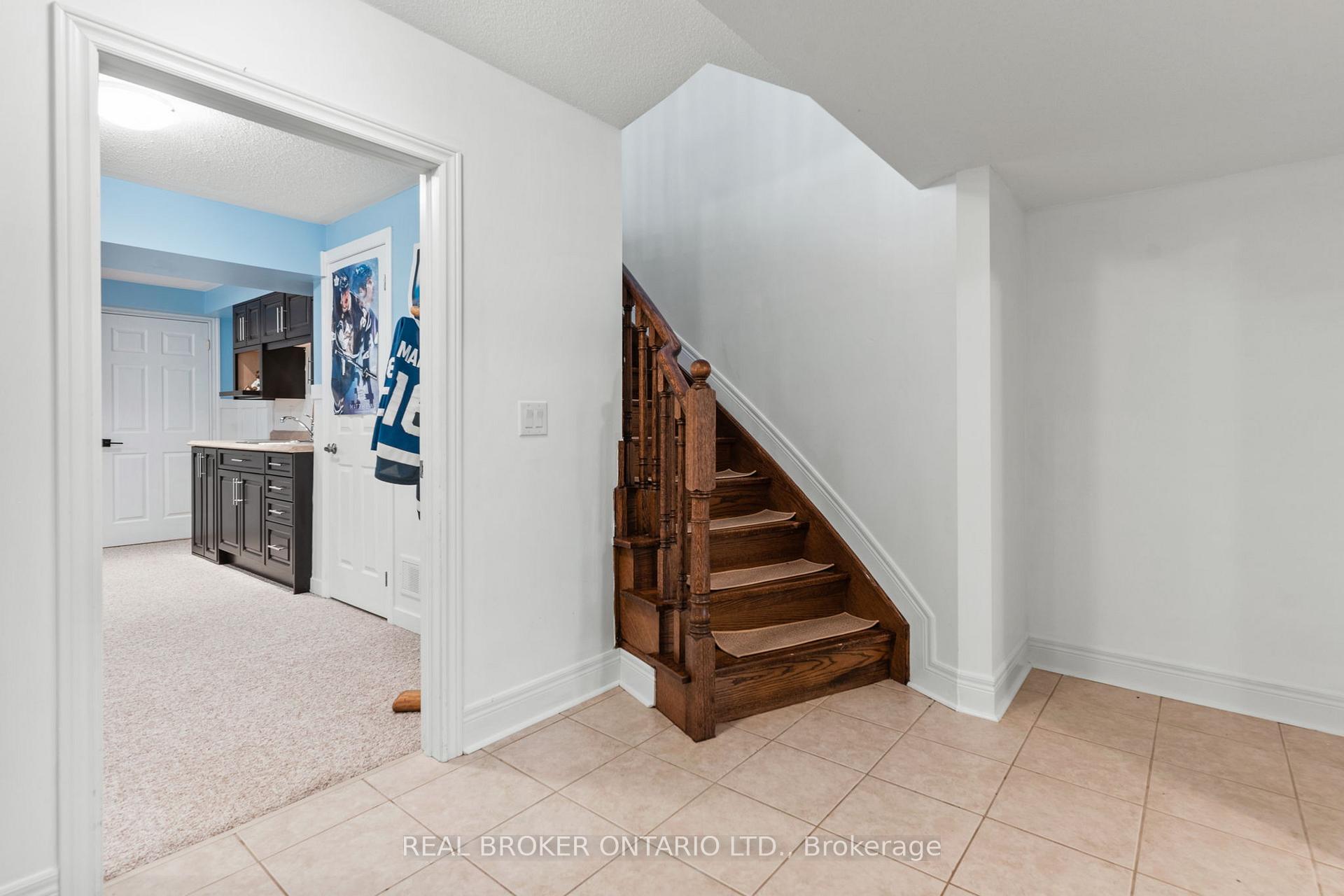 Photo 25 of 12 Turner Drive, Barrie, Bayshore — HOMEH