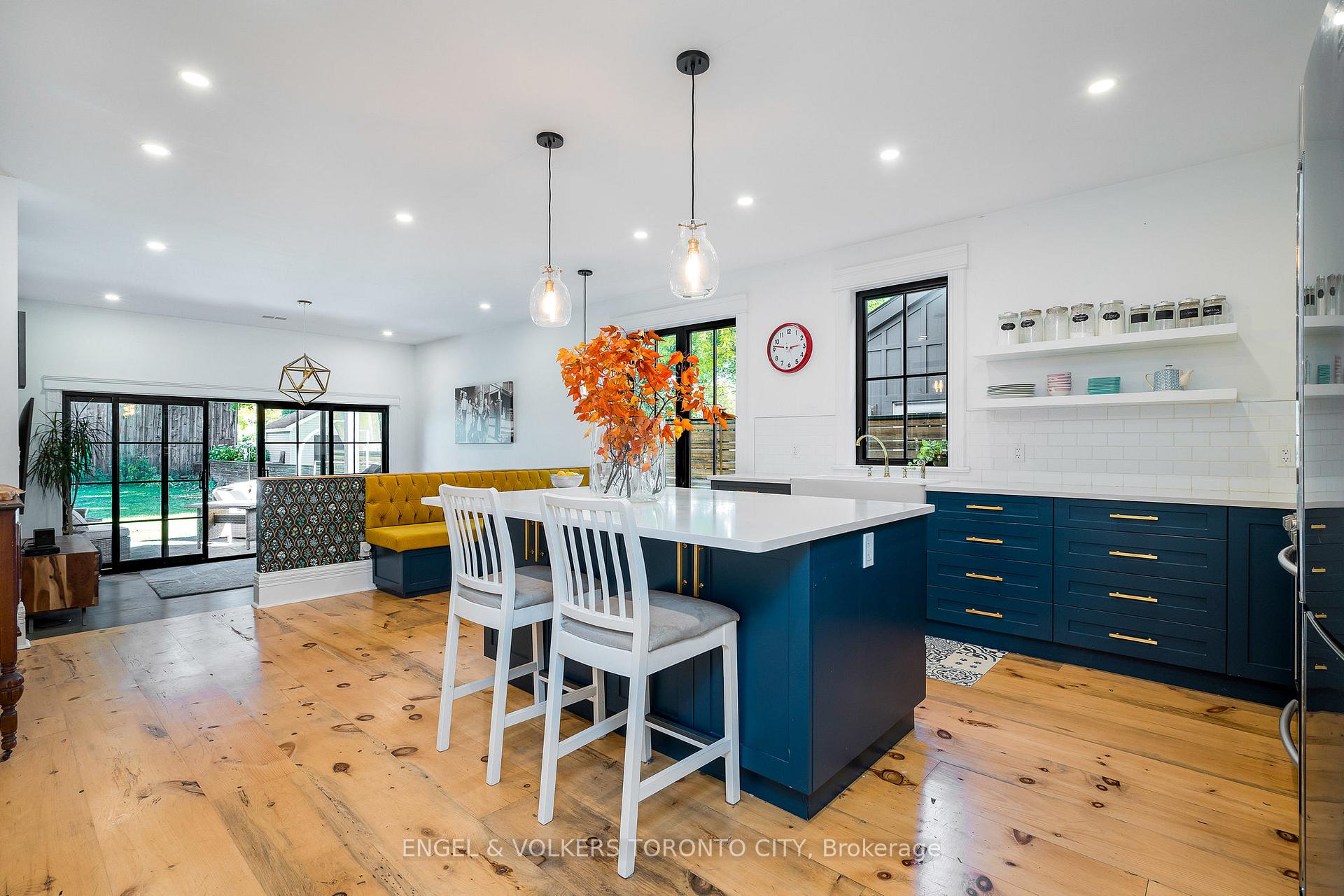 Photo 9 of 305 Maple Street, Collingwood — HOMEH
