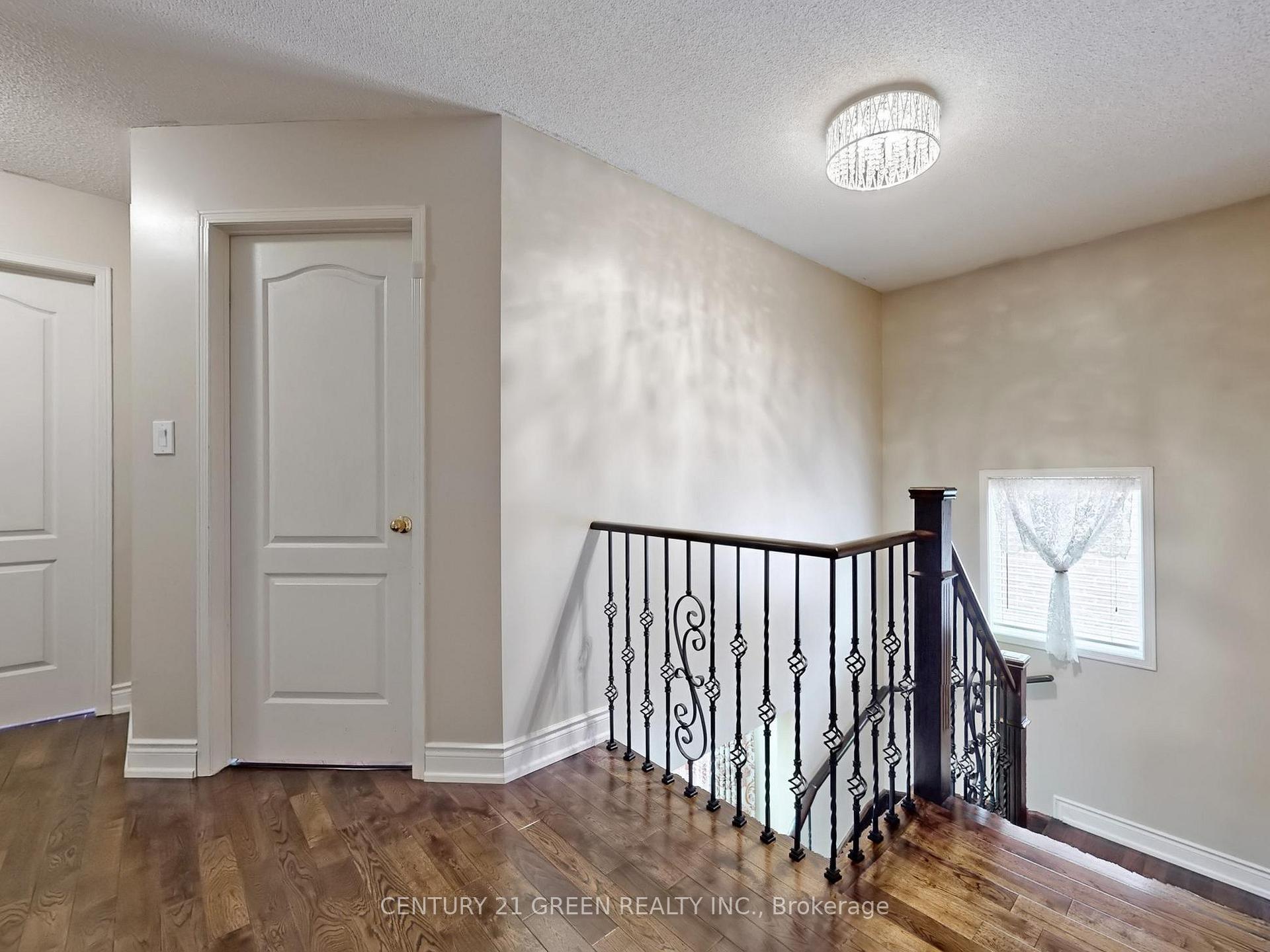 Photo 20 of 60 Fandor Way, Brampton, Fletcher's Meadow — HOMEH