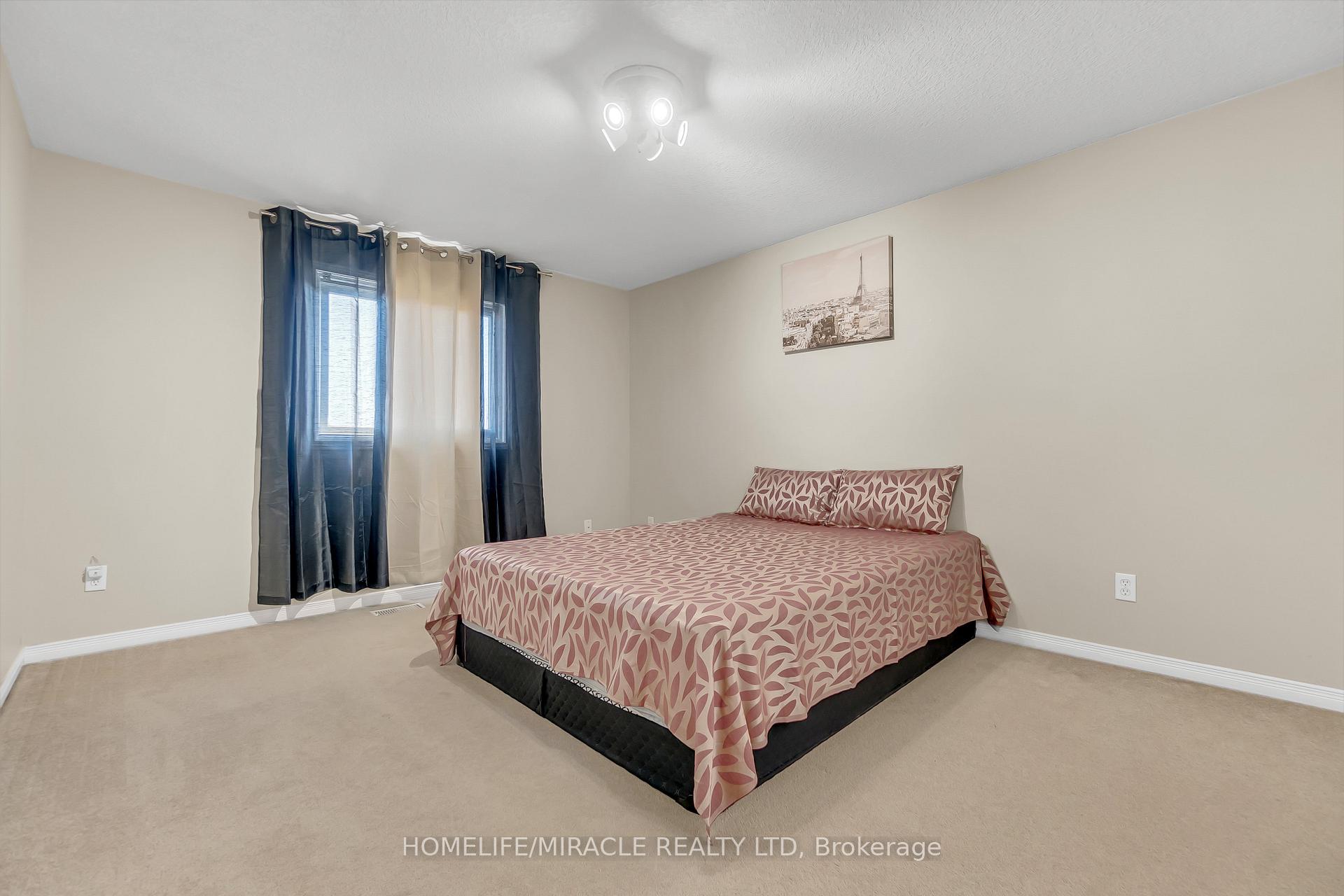 Photo 43 of 968 Copper Leaf Crescent, Kitchener, Larentian West — HOMEH