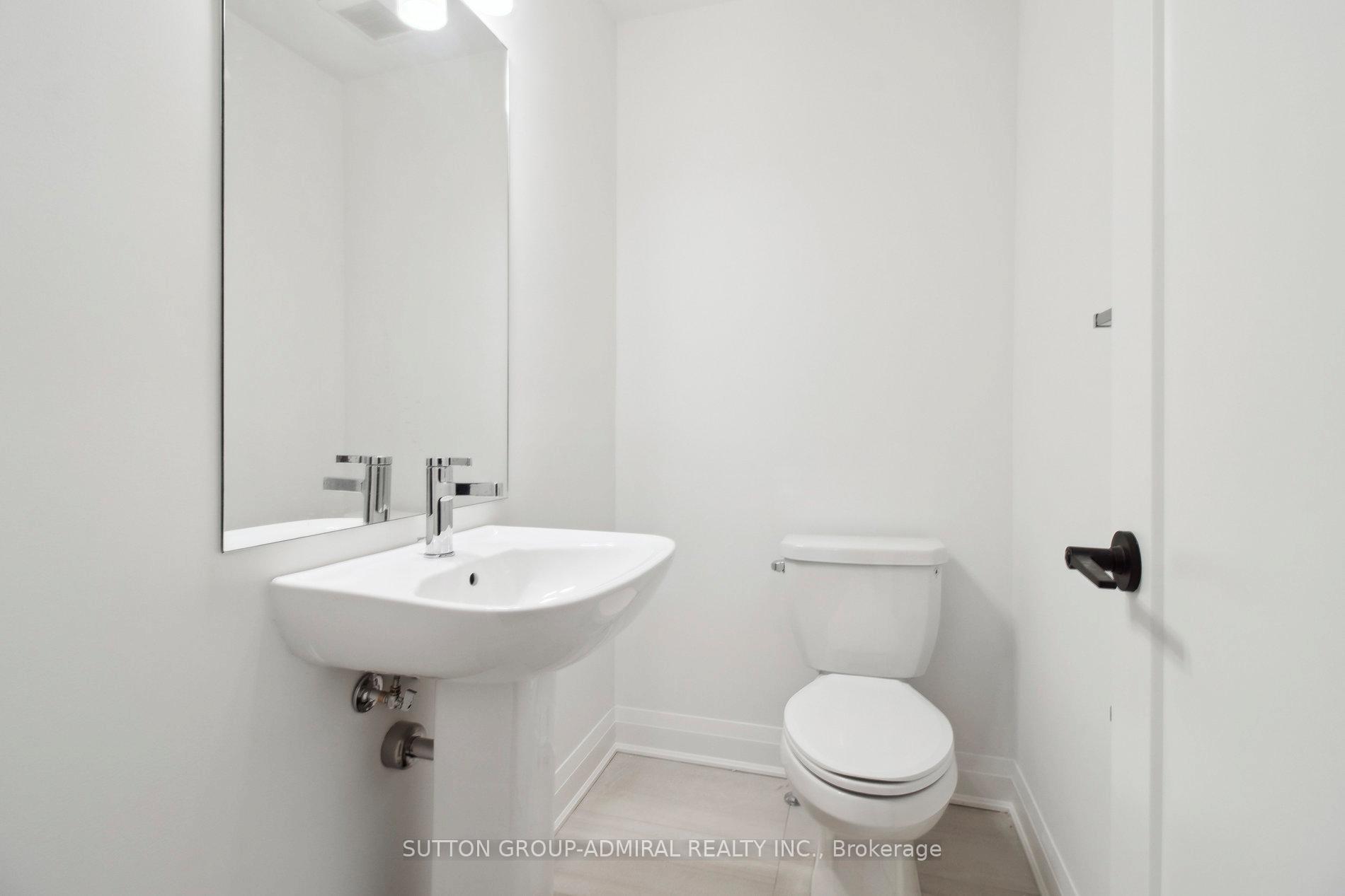 Photo 23 of 61 Burleigh Mews, Vaughan, Uplands — HOMEH