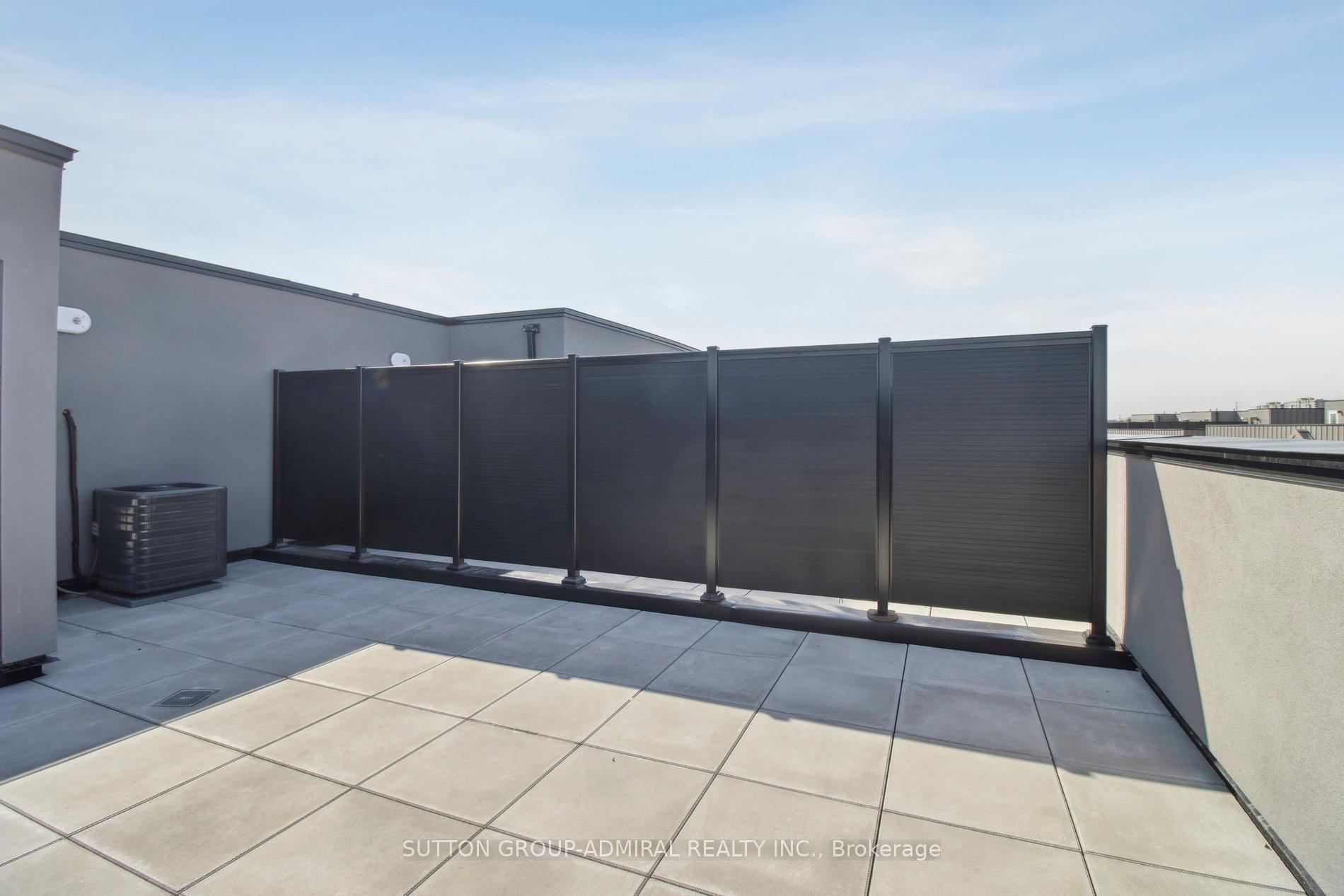Photo 19 of 61 Burleigh Mews, Vaughan, Uplands — HOMEH