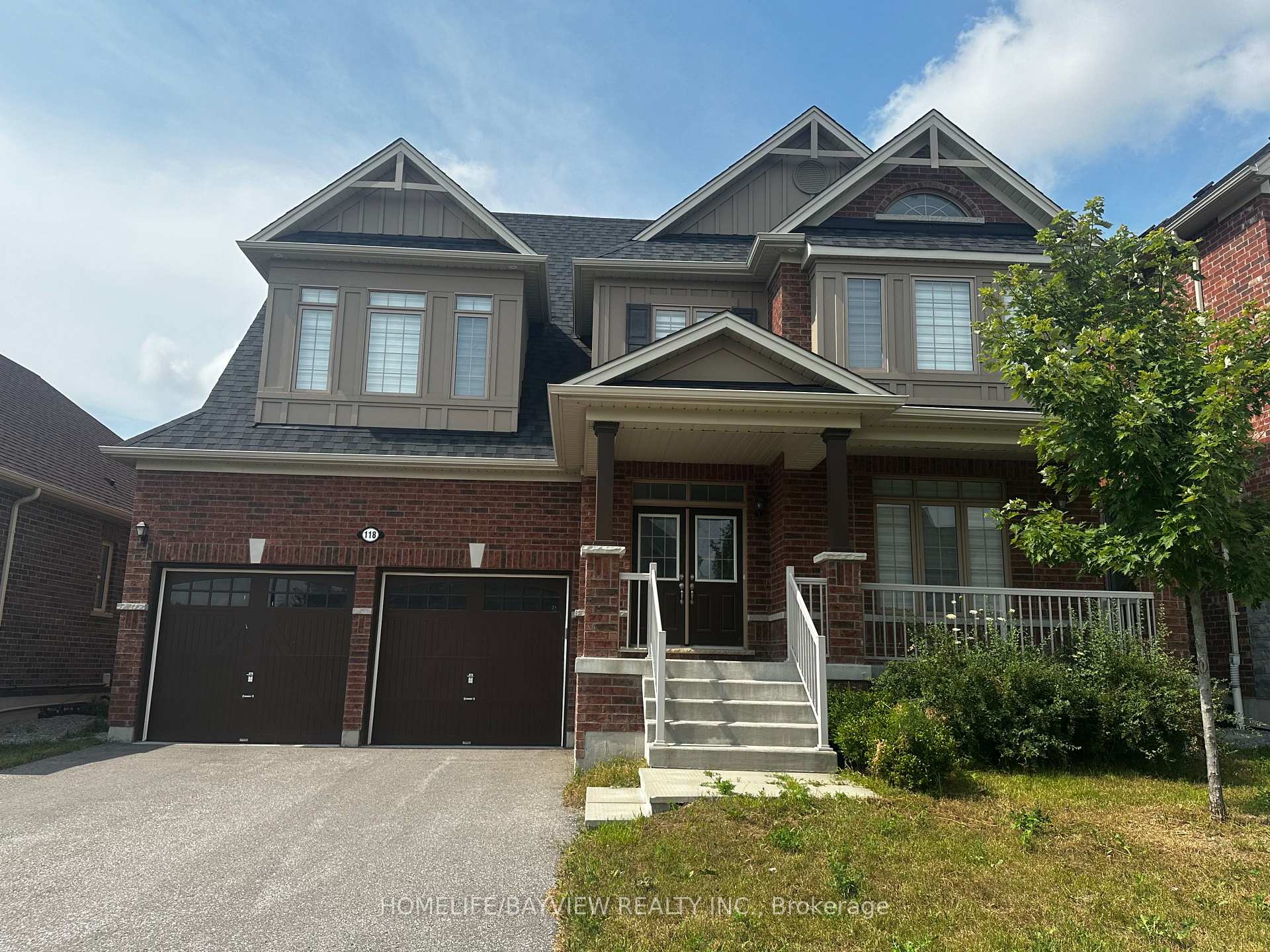 Front of 118 Victoria Wood Avenue