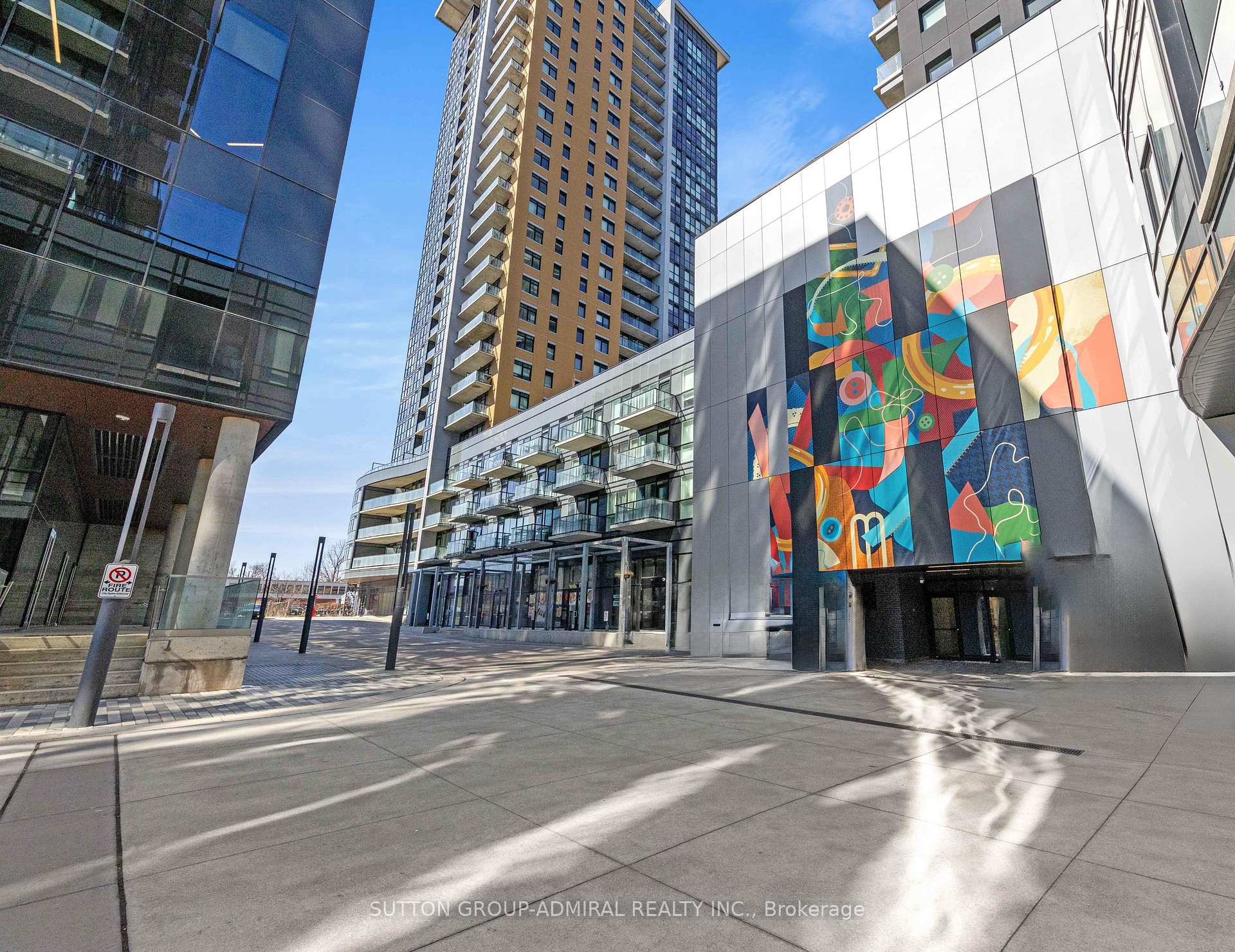 Photo 9 of Unit 1006, 104 Garment Street, Kitchener — HOMEH