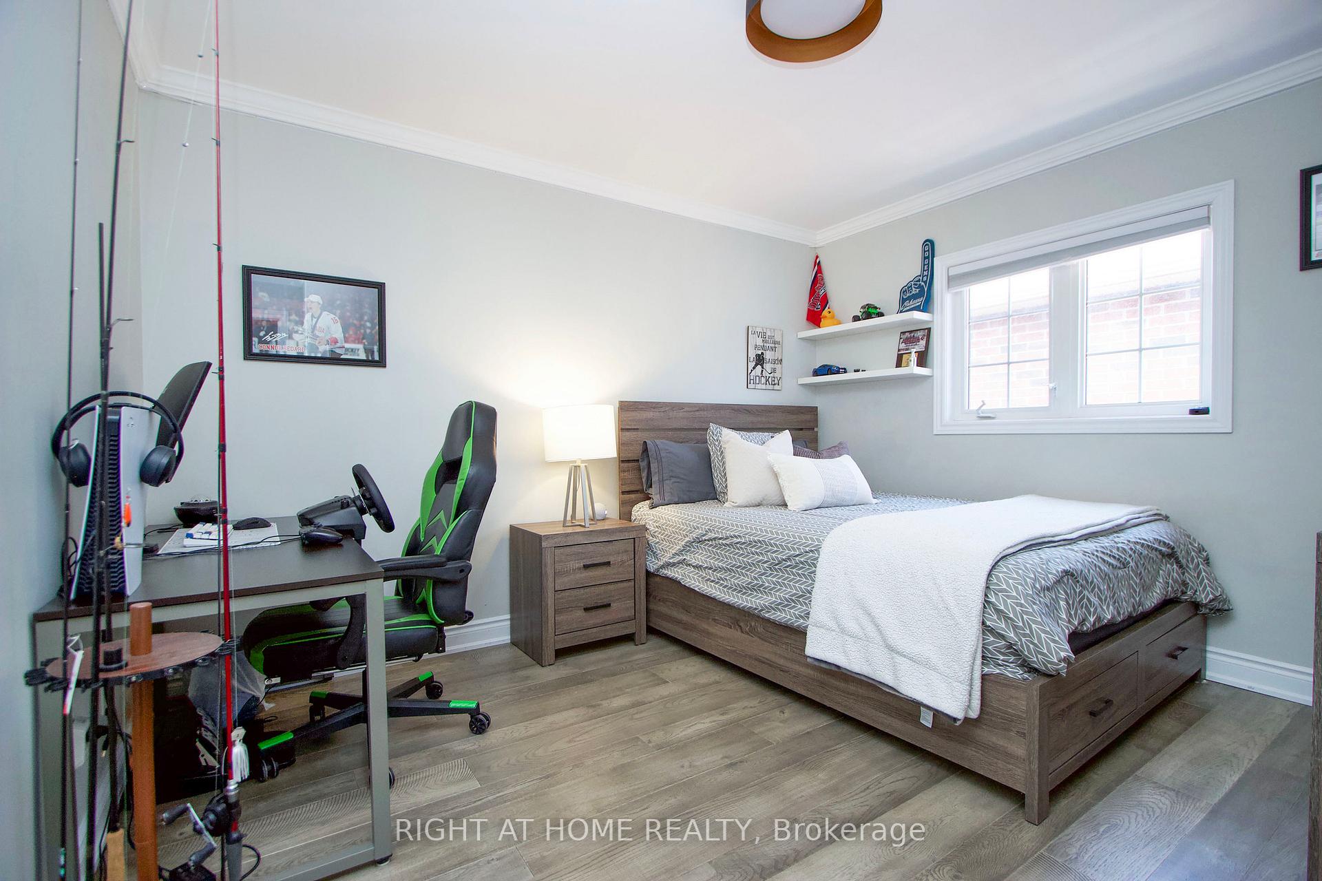 Photo 29 of 931 Barbados Street, Oshawa, Northglen — HOMEH