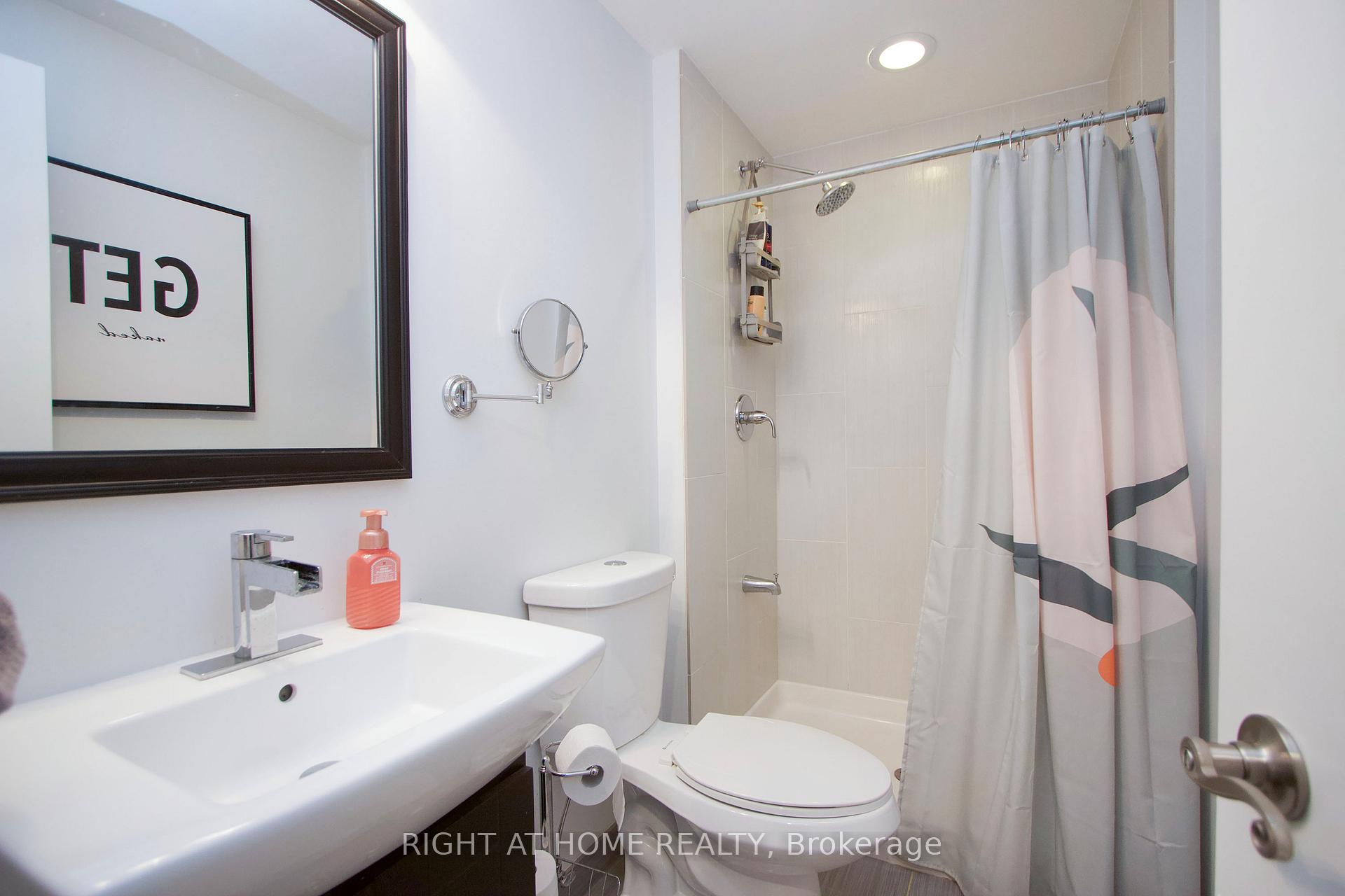Photo 23 of 931 Barbados Street, Oshawa, Northglen — HOMEH