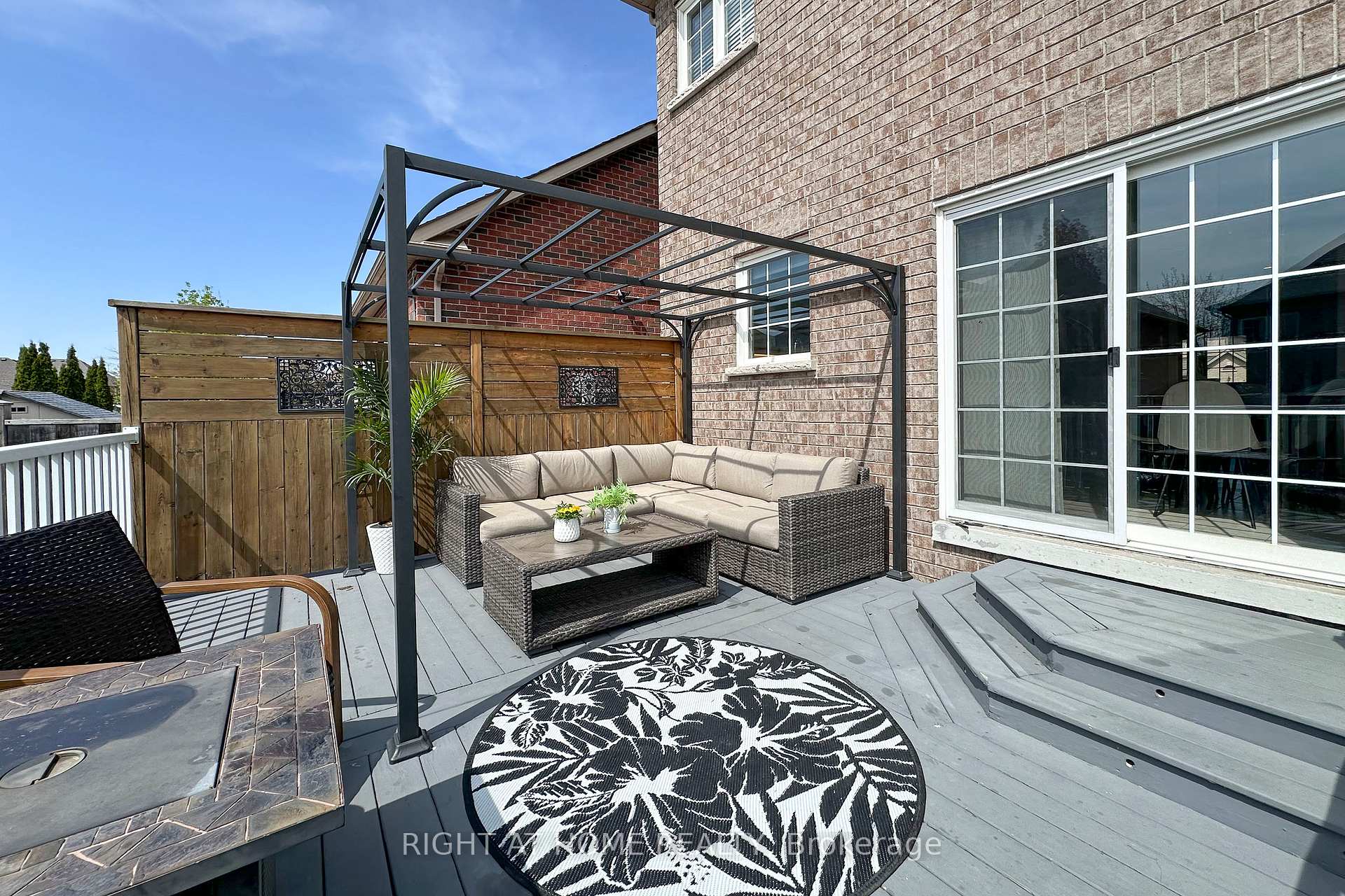 Photo 34 of 931 Barbados Street, Oshawa, Northglen — HOMEH