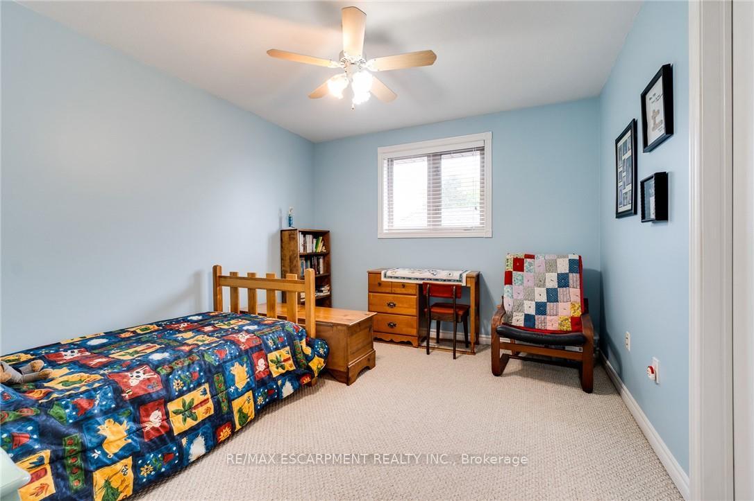 Photo 31 of 10 Grassyplain Drive, Hamilton, Mount Hope — HOMEH