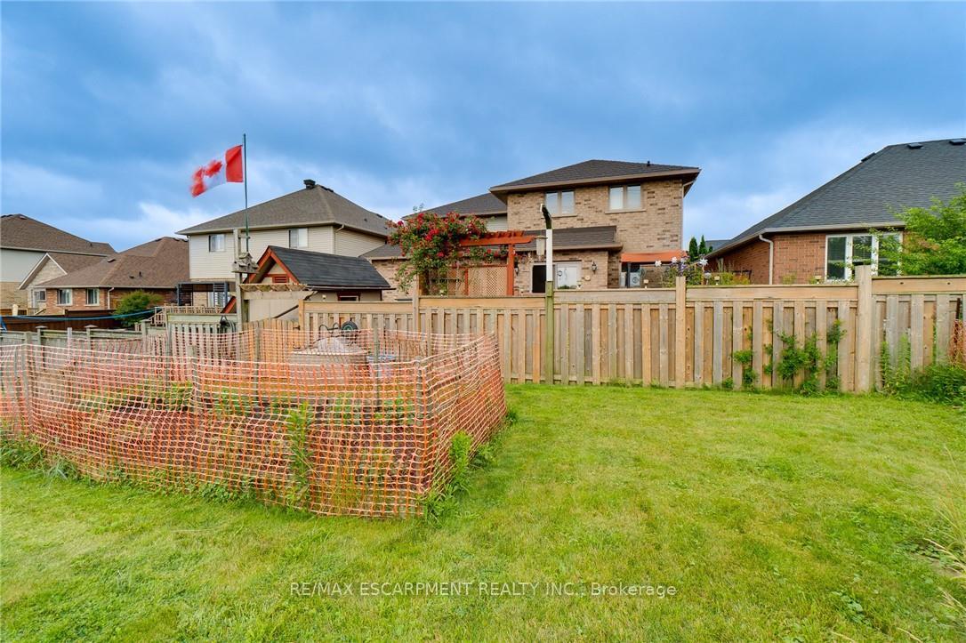 Photo 42 of 10 Grassyplain Drive, Hamilton, Mount Hope — HOMEH