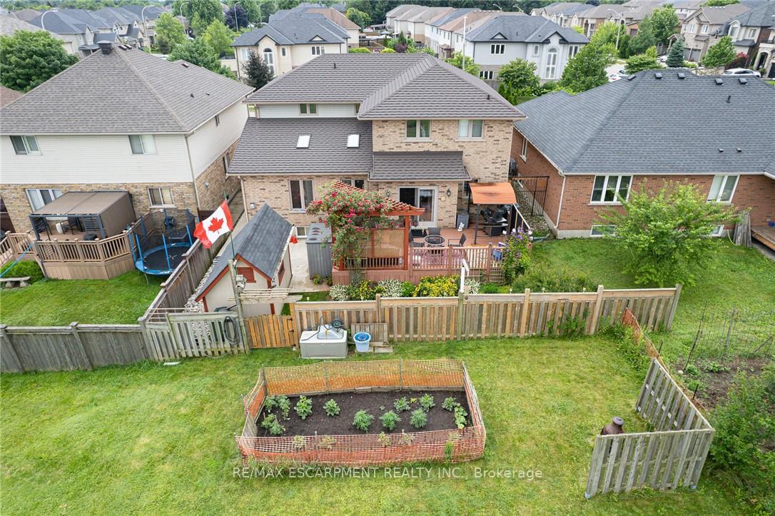 Photo 41 of 10 Grassyplain Drive, Hamilton, Mount Hope — HOMEH