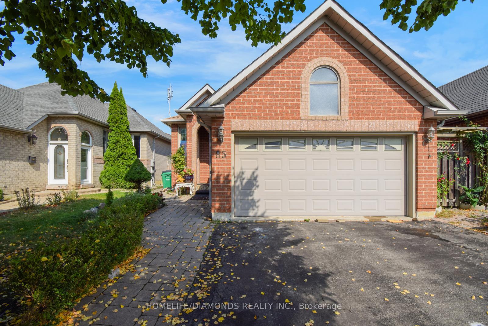 Photo 7 of 85 Springview Drive, Brampton, Brampton West — HOMEH