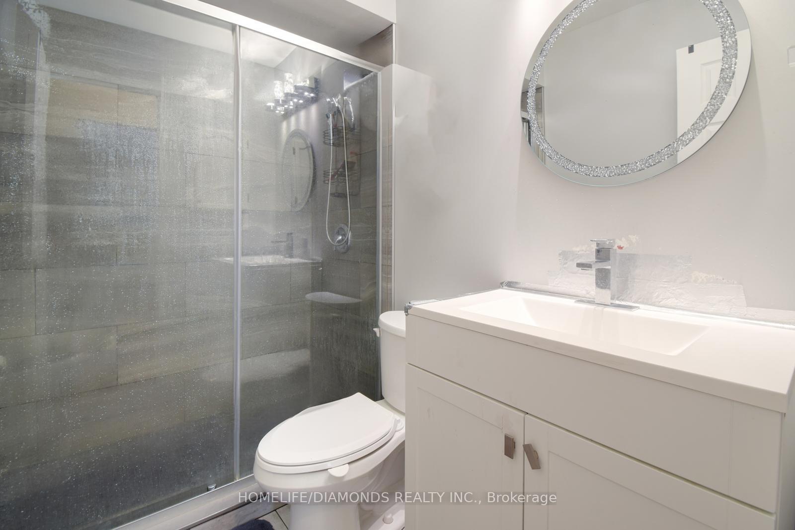 Photo 15 of 85 Springview Drive, Brampton, Brampton West — HOMEH